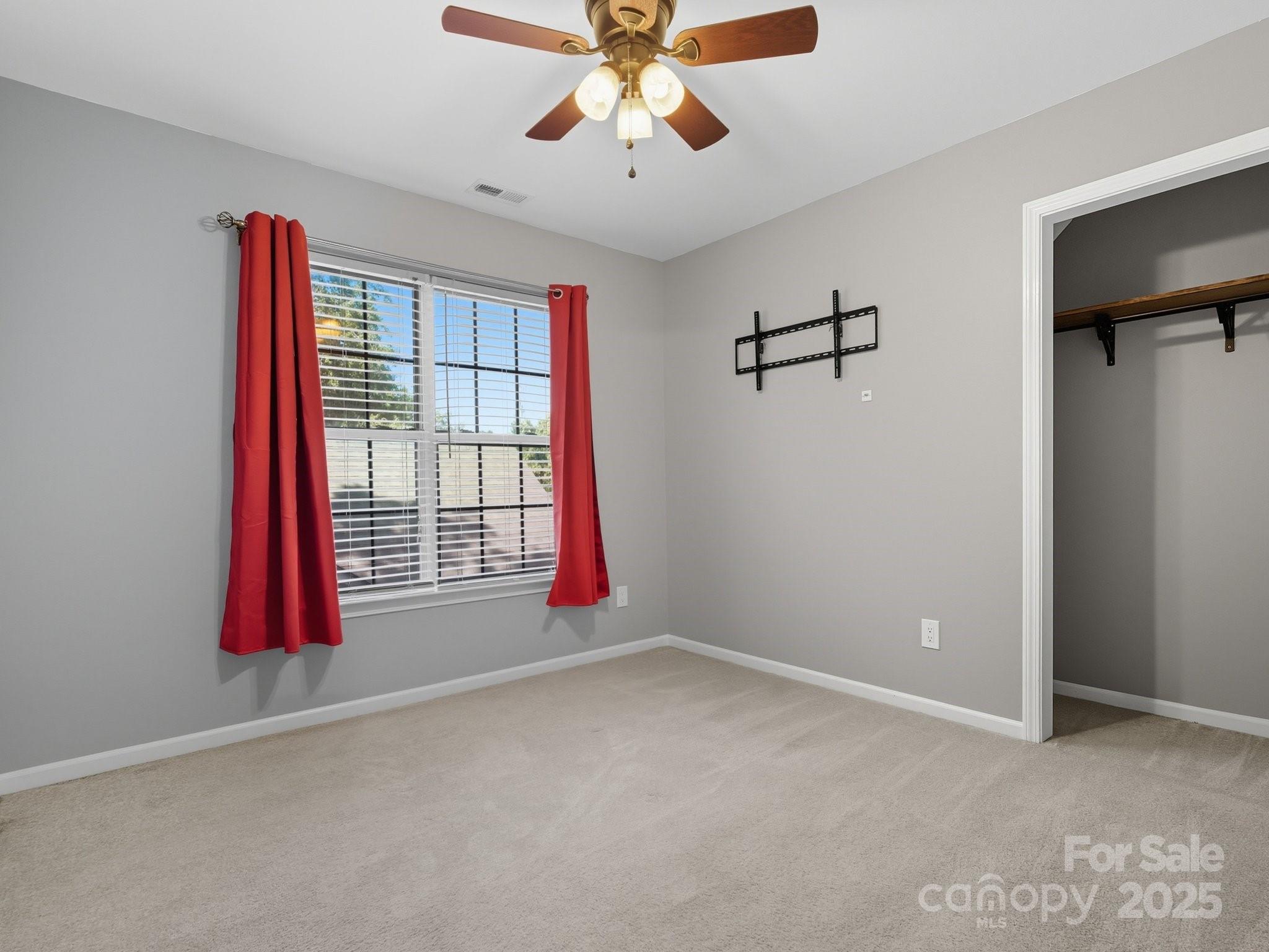 7321 Mapleridge Drive