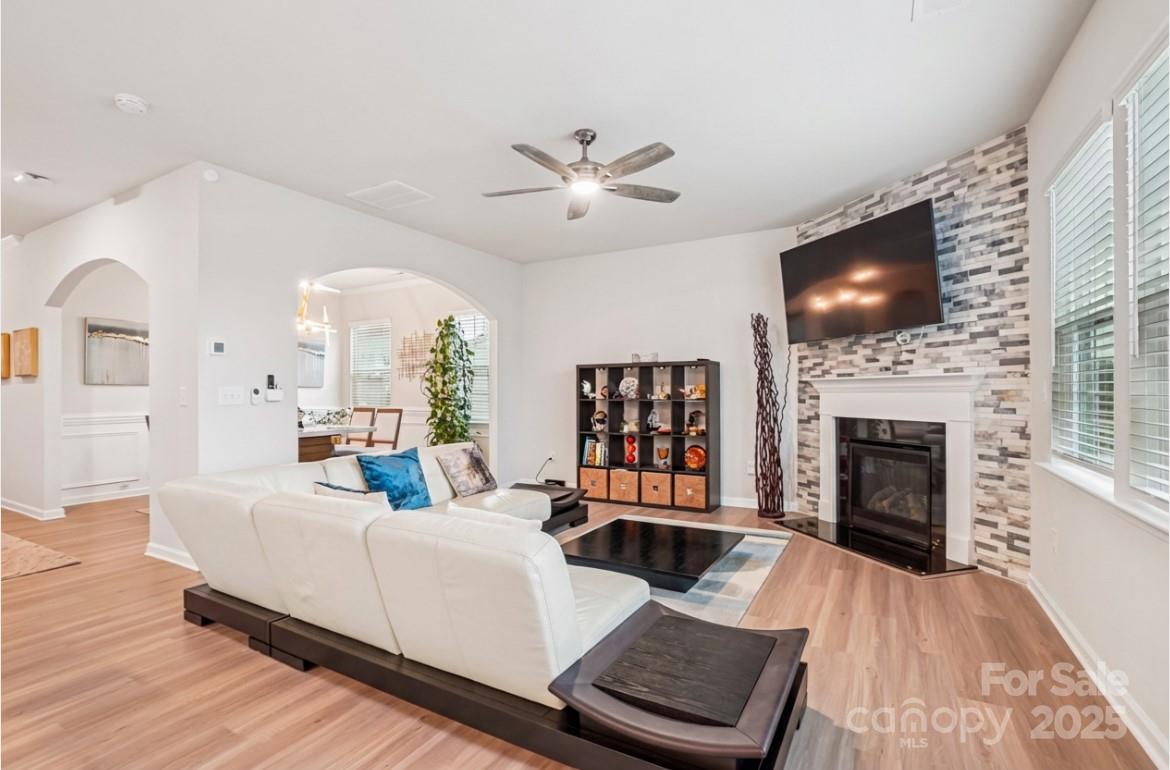 17312 Snug Harbor Road