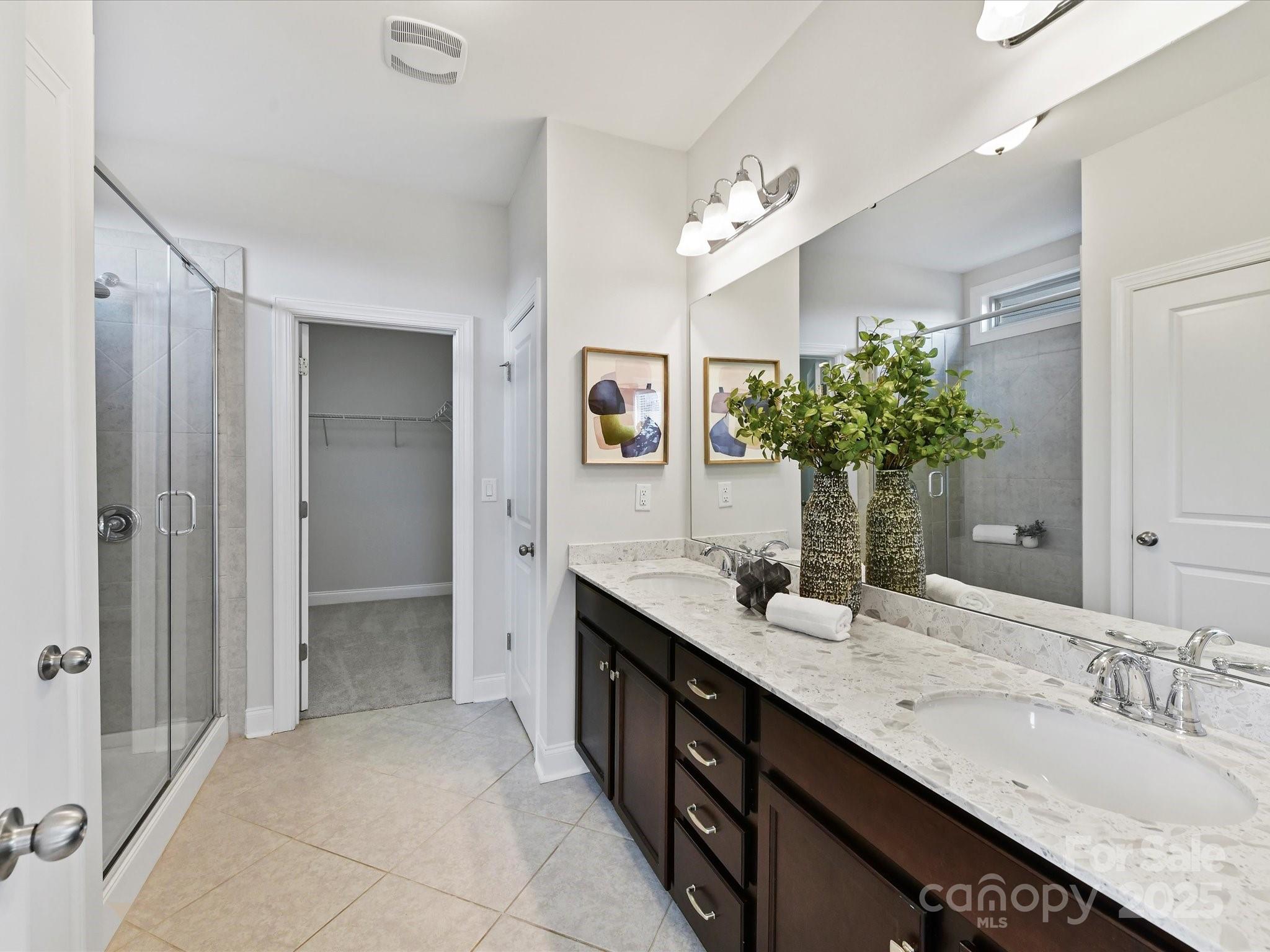 1037 Paddington Drive