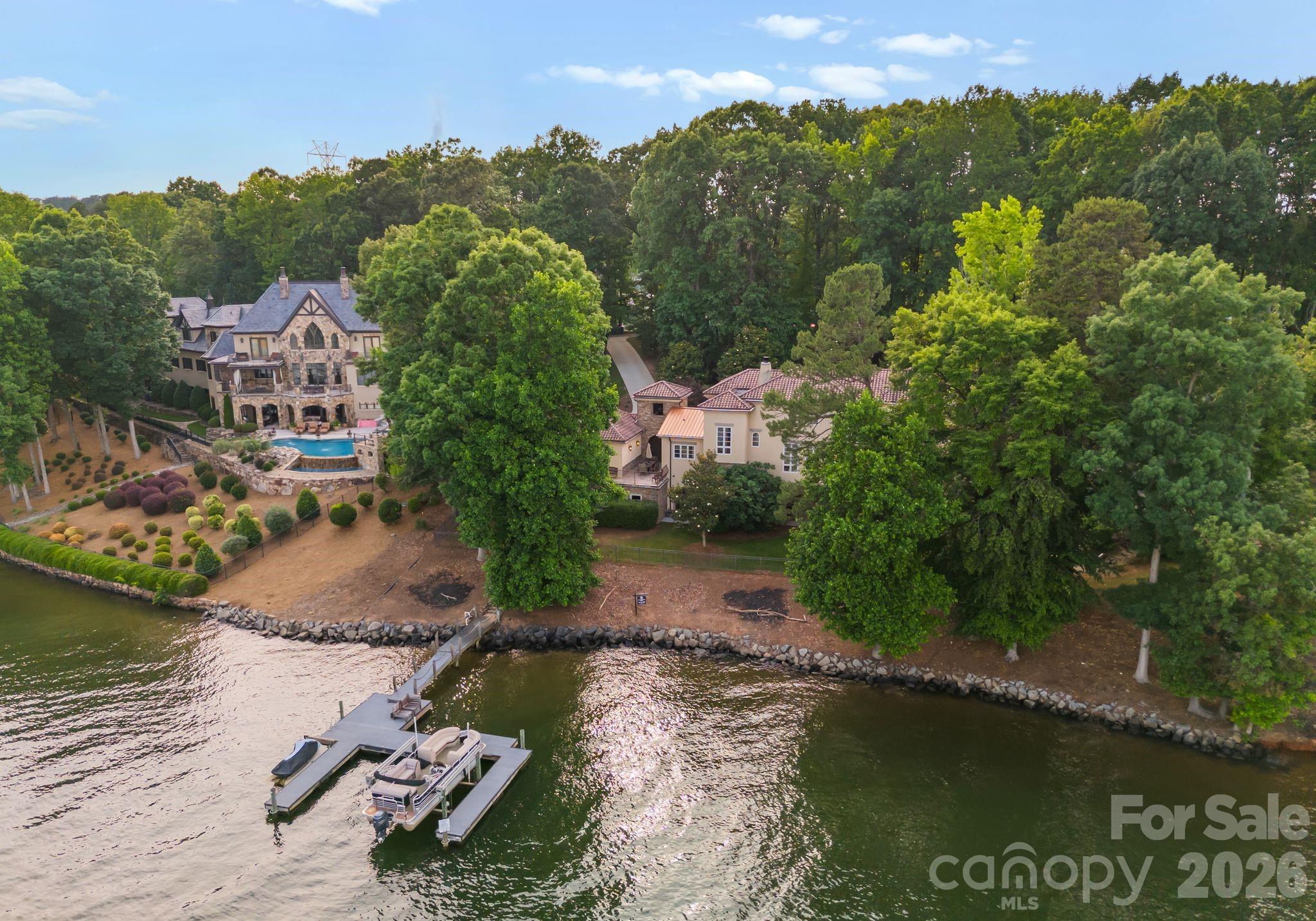 9184 Greenwood Road