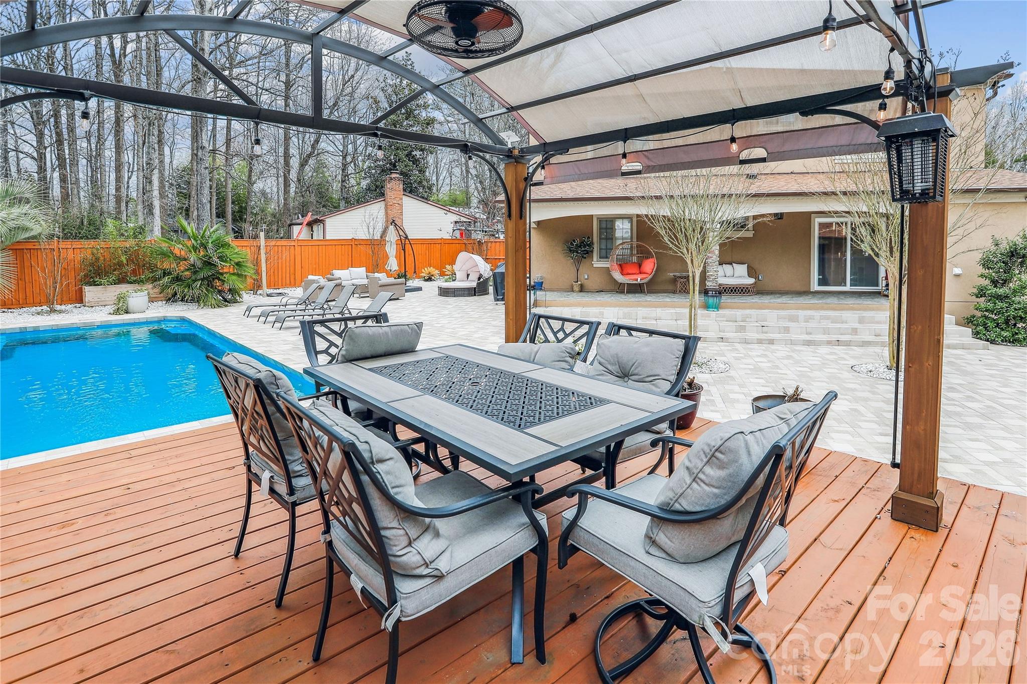 8104 Stem Court