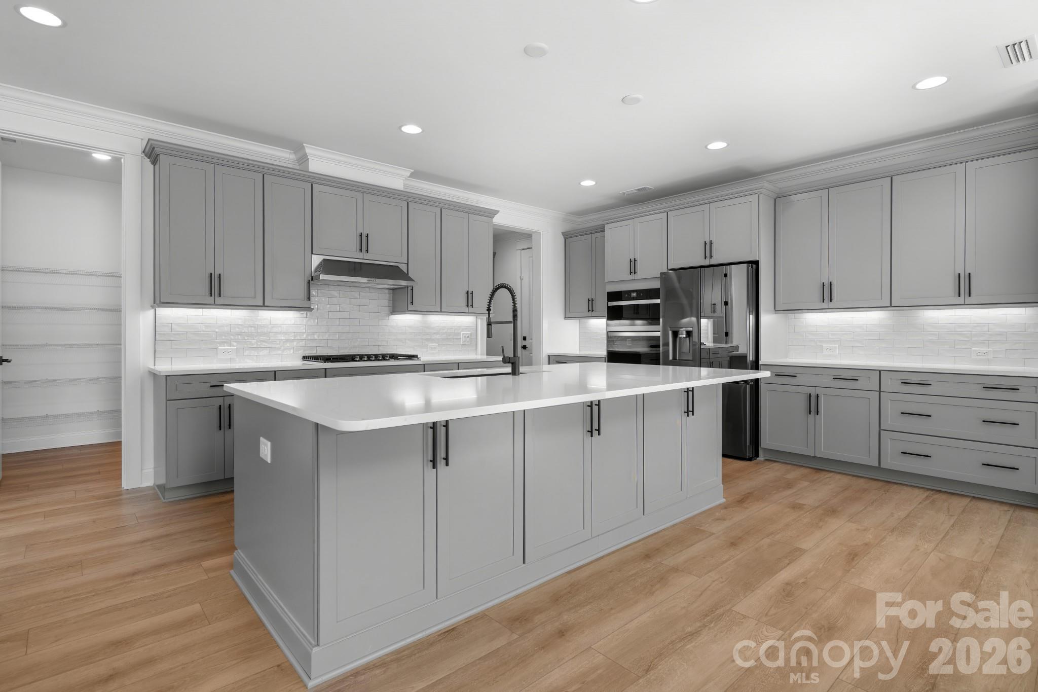 15005 Brownleigh Lane