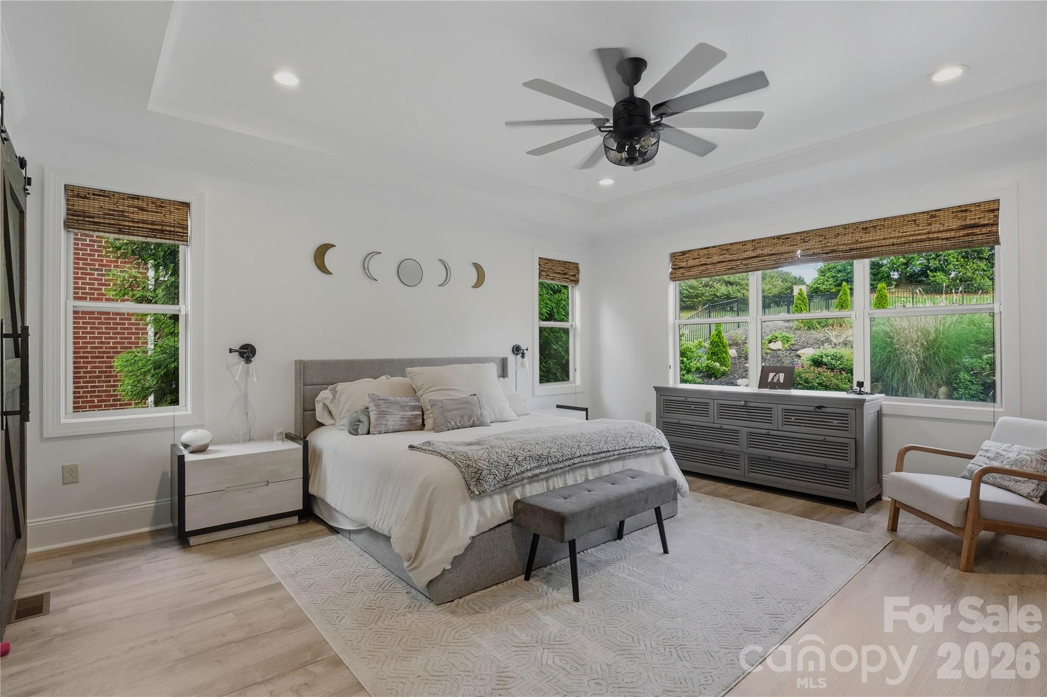 803 Five Leaf Lane