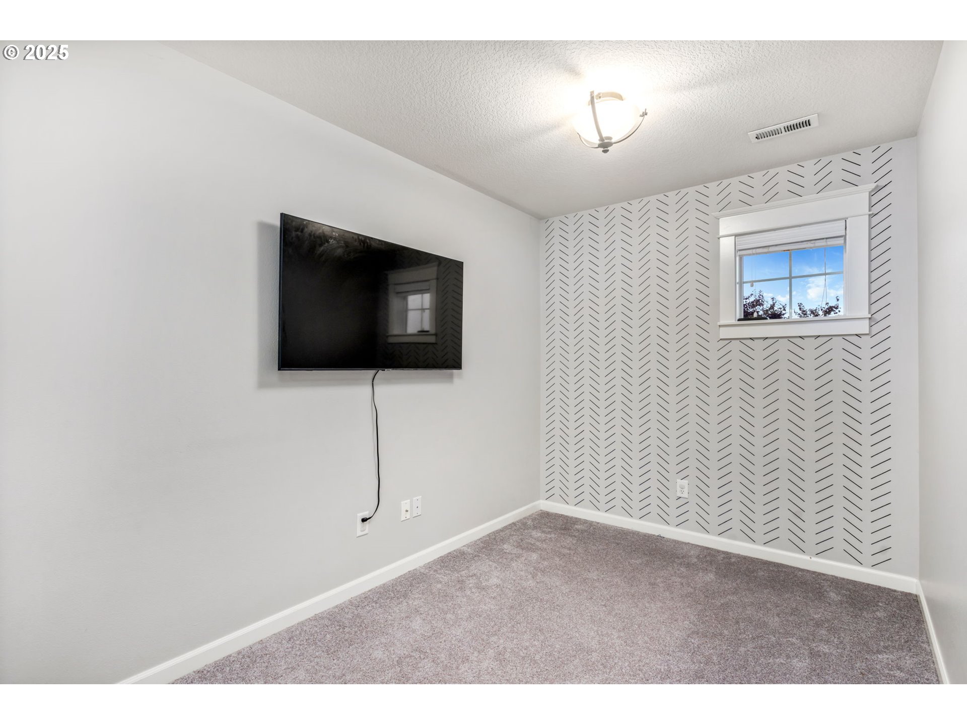 15864 SE CHELSEA MORNING DR