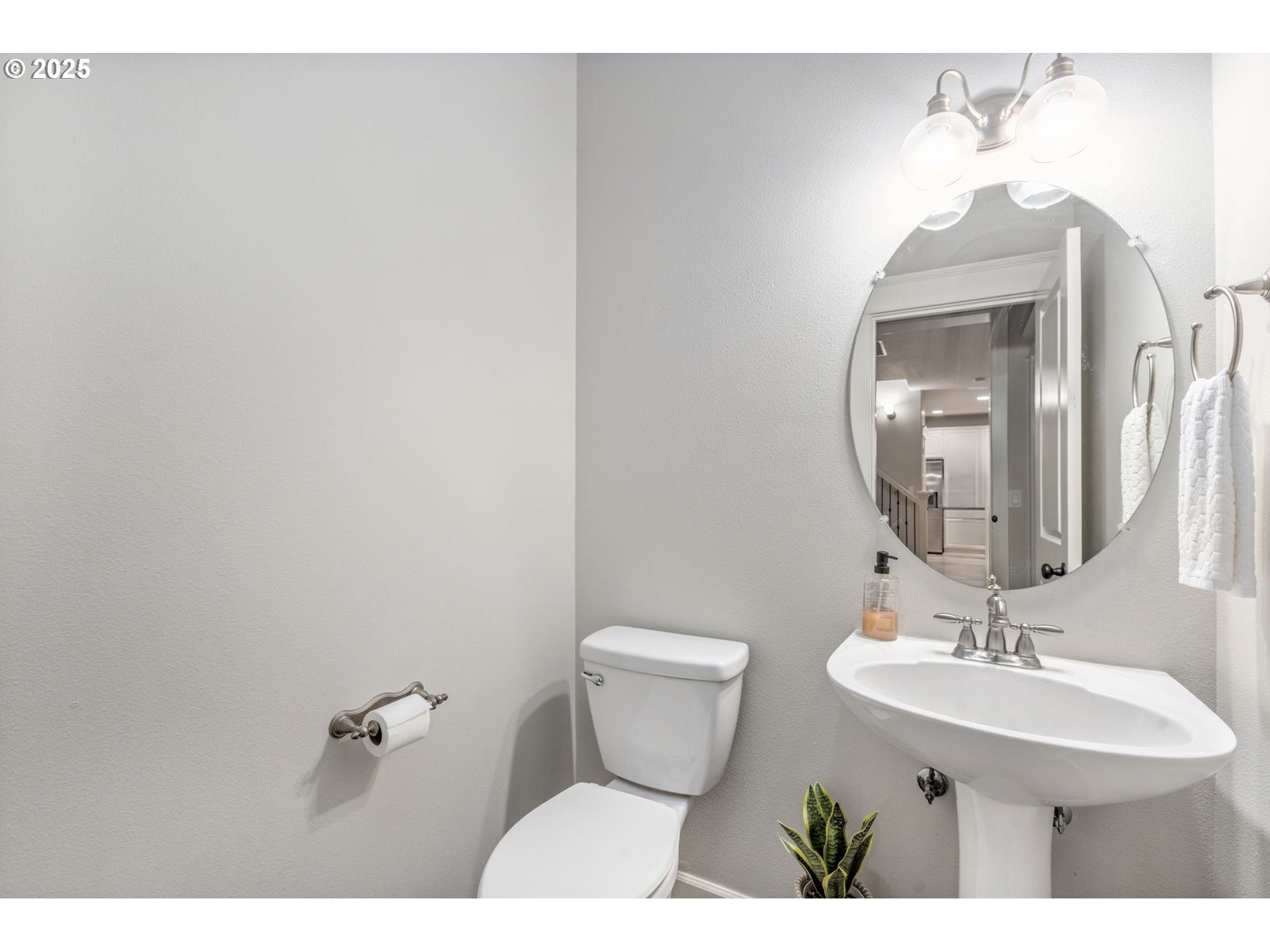 15864 SE CHELSEA MORNING DR