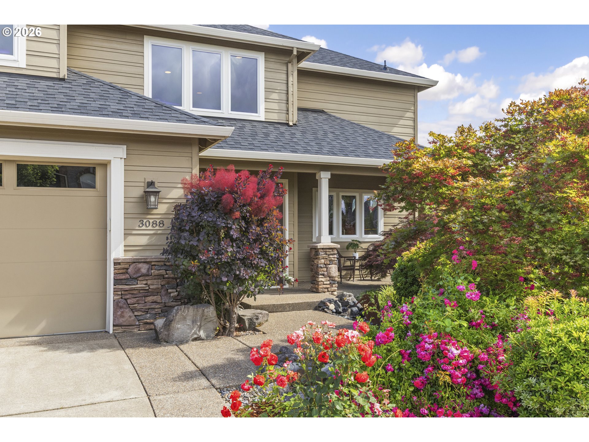 3088 N HOLLADAY DR