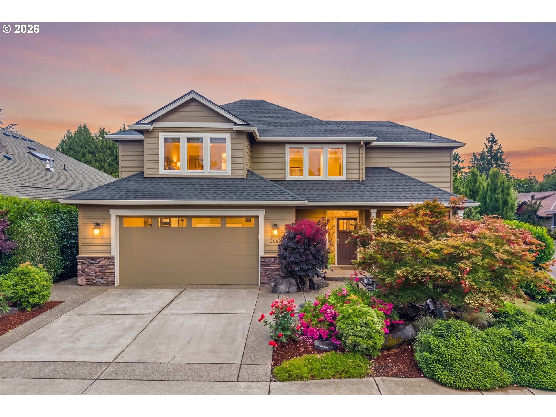 3088 N HOLLADAY DR