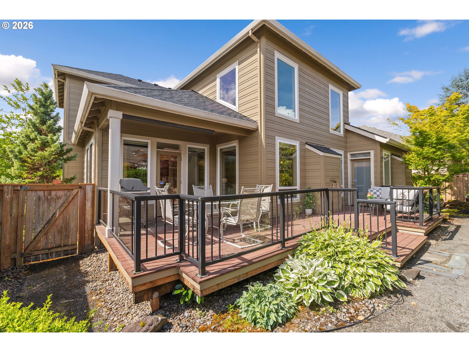 3088 N HOLLADAY DR