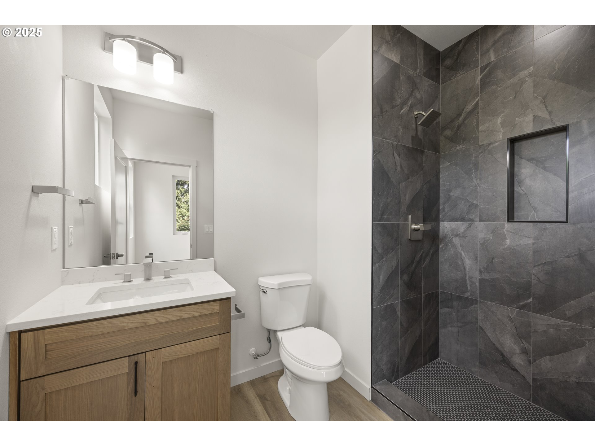 5868 N MISSOURI AVE 5