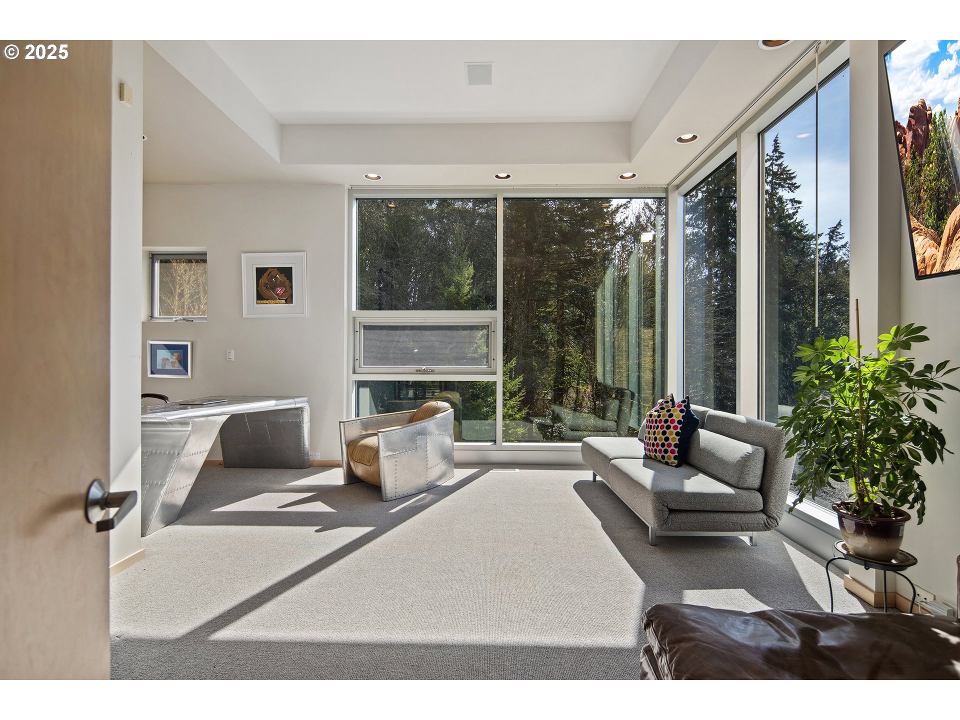 5525 SW WOODS CT