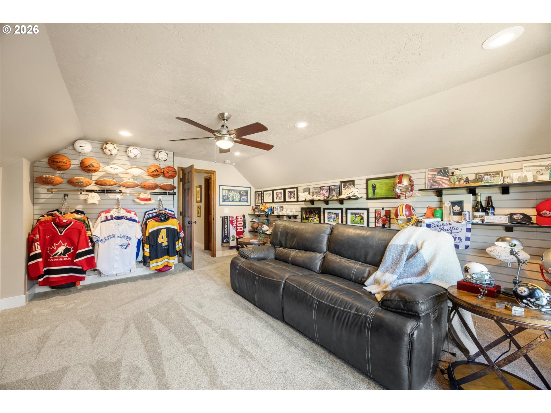 2910 NW BAUER WOODS DR