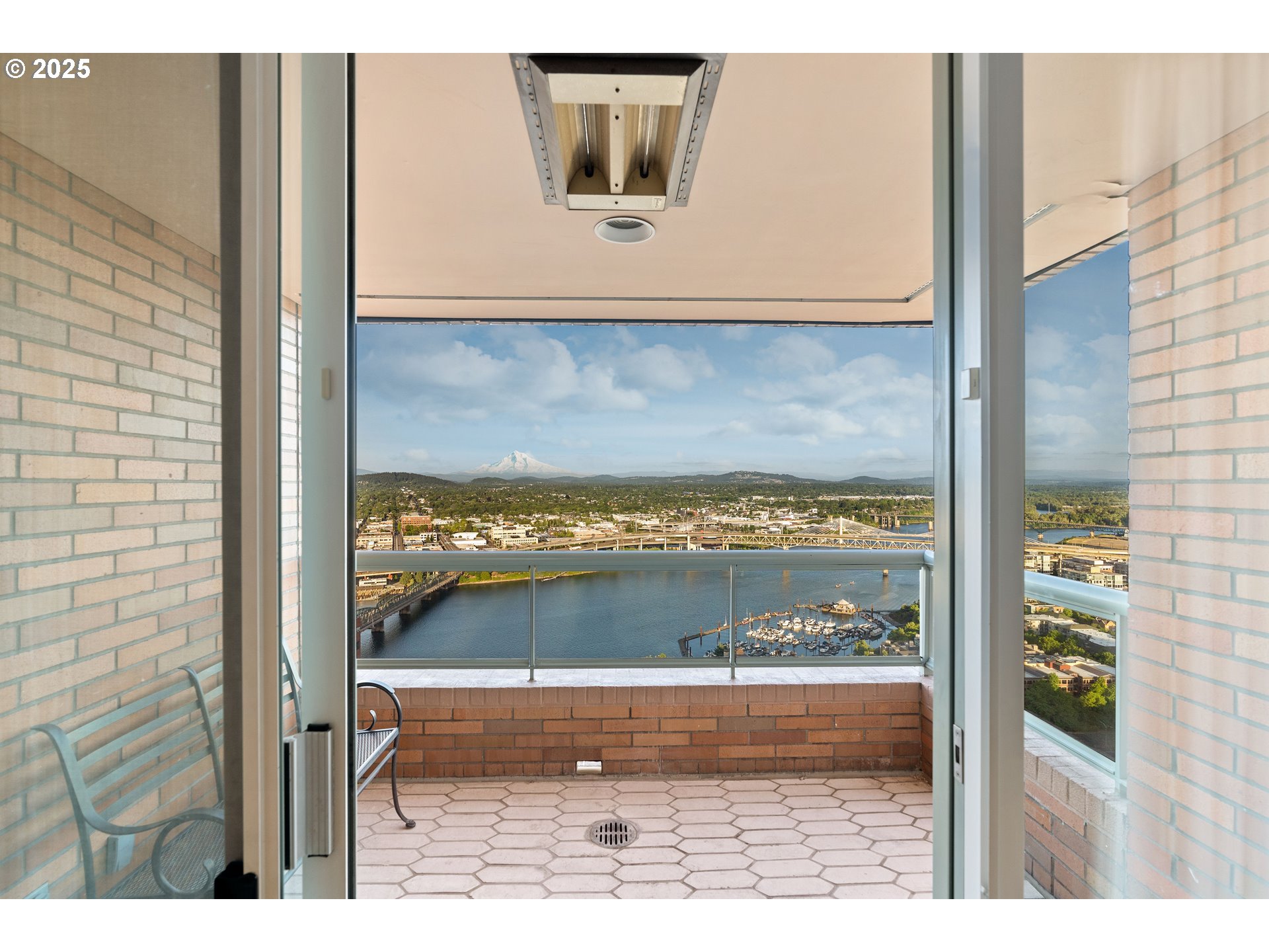 1414 SW 3RD AVE 2902