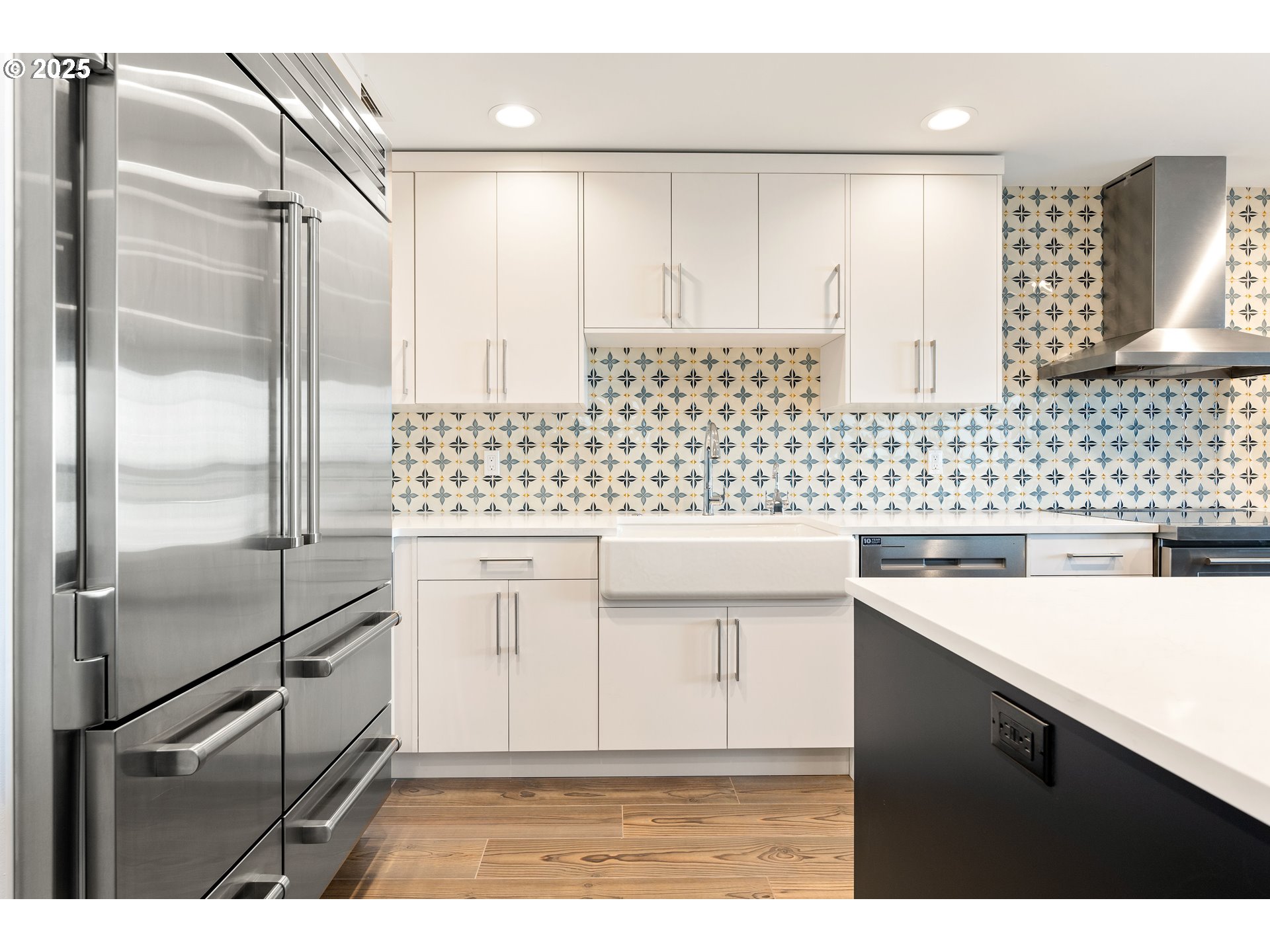 1414 SW 3RD AVE 2902