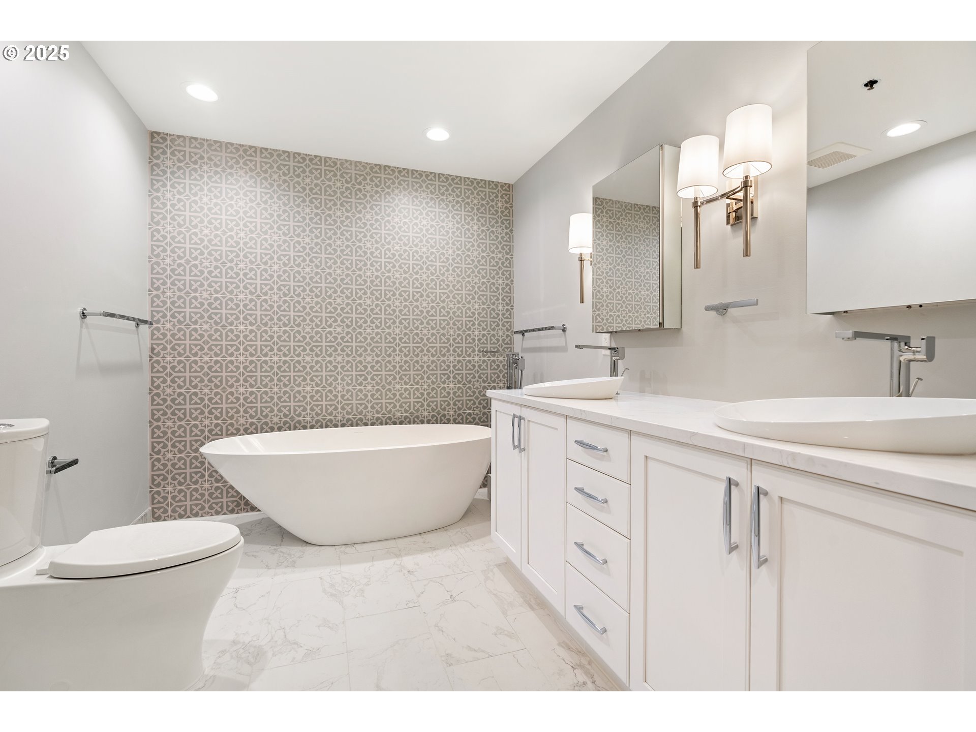 1414 SW 3RD AVE 2902