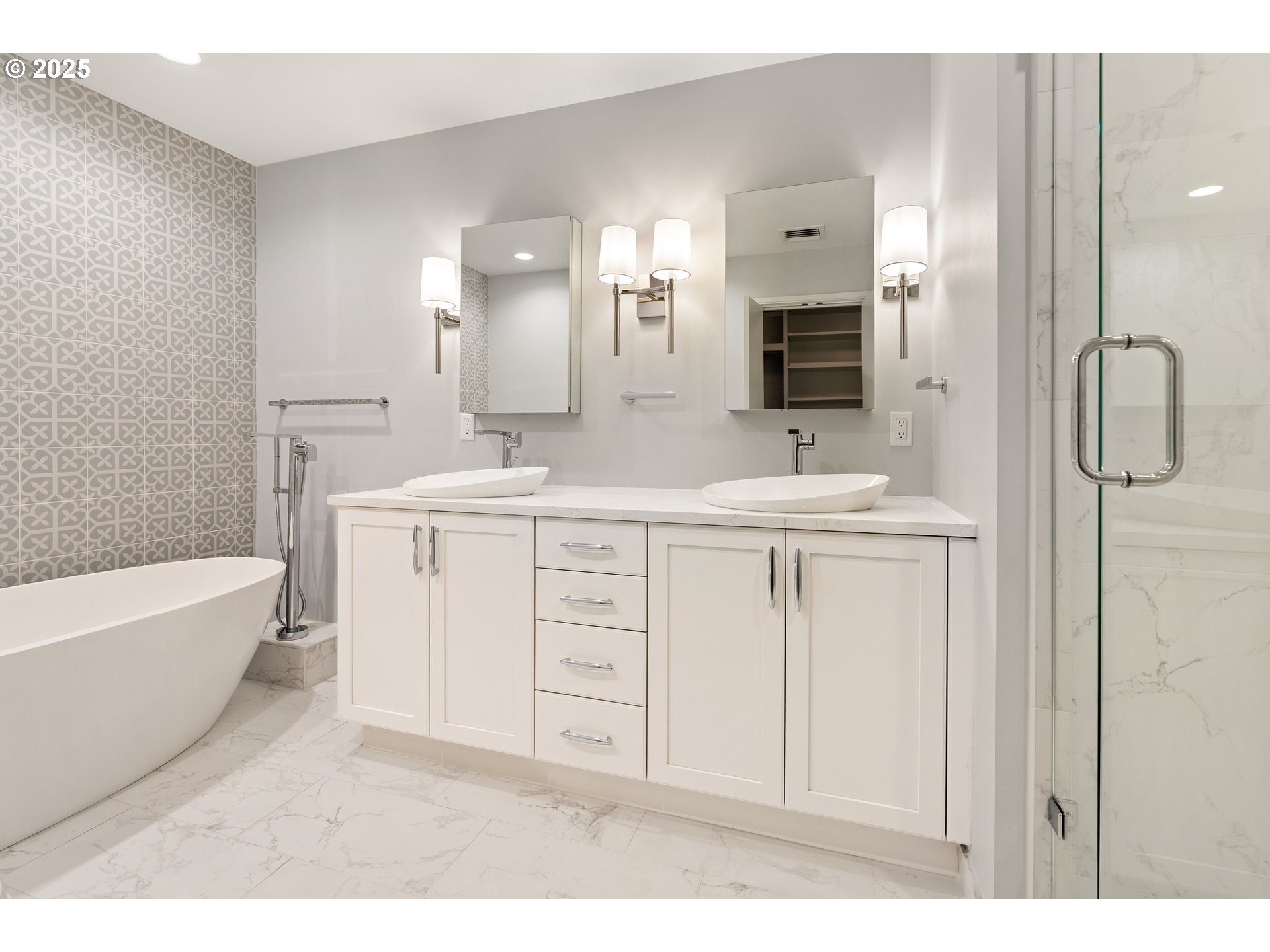 1414 SW 3RD AVE 2902