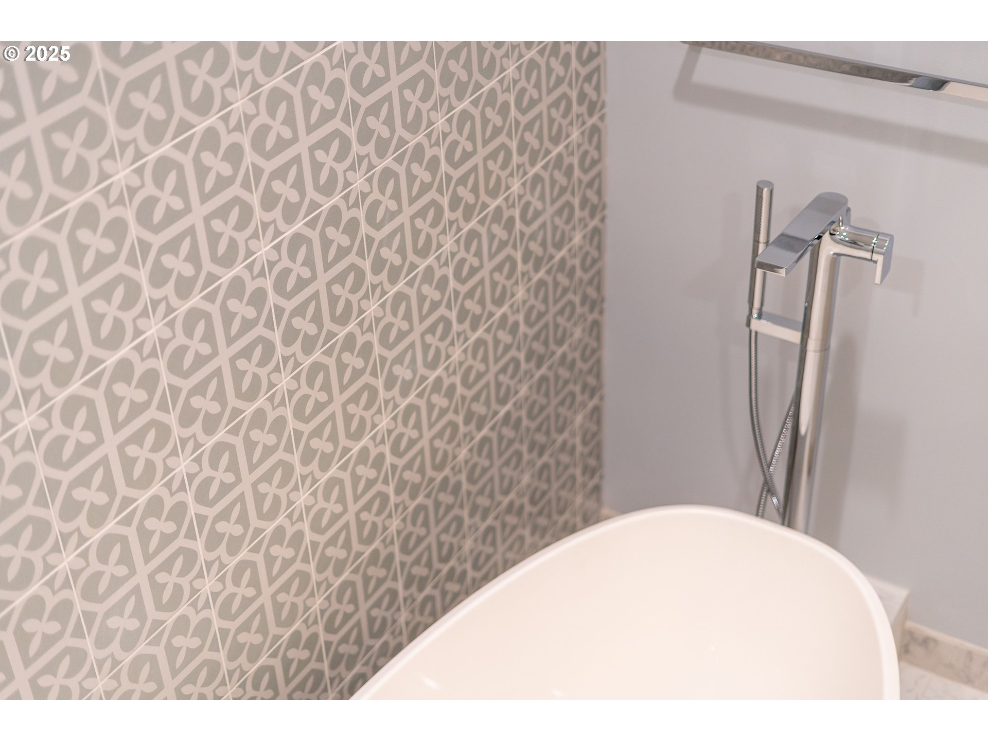 1414 SW 3RD AVE 2902