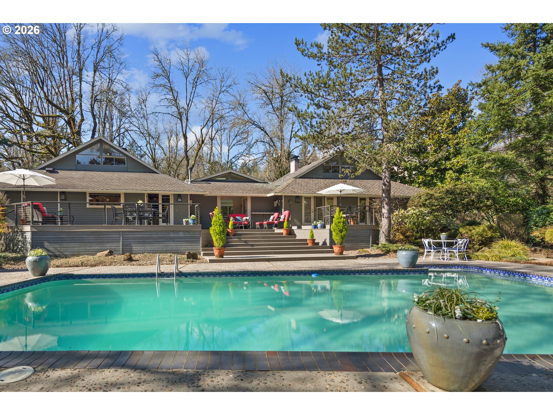 12534 S IRON MOUNTAIN BLVD