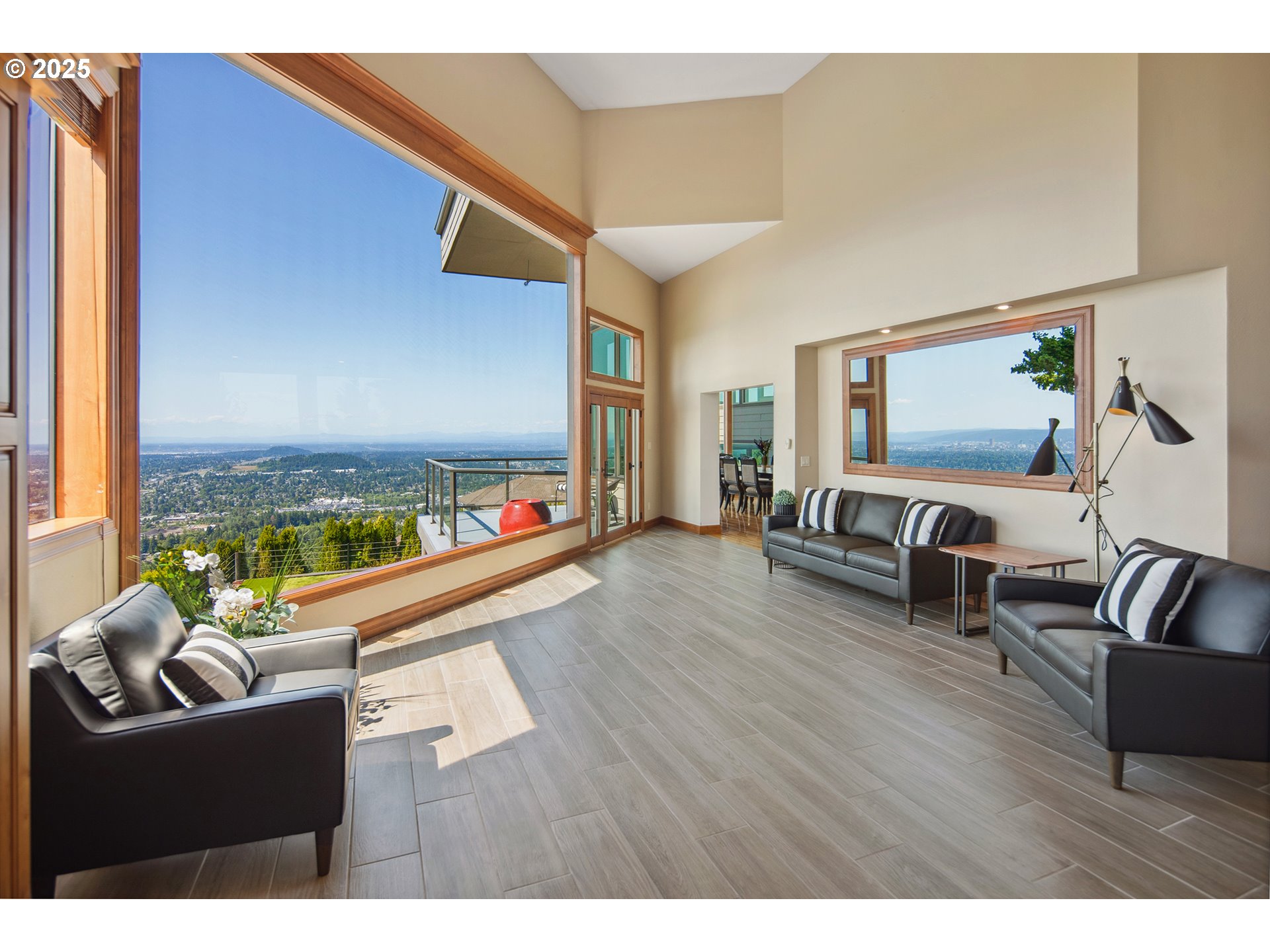 10801 SE RIDGEWAY DR