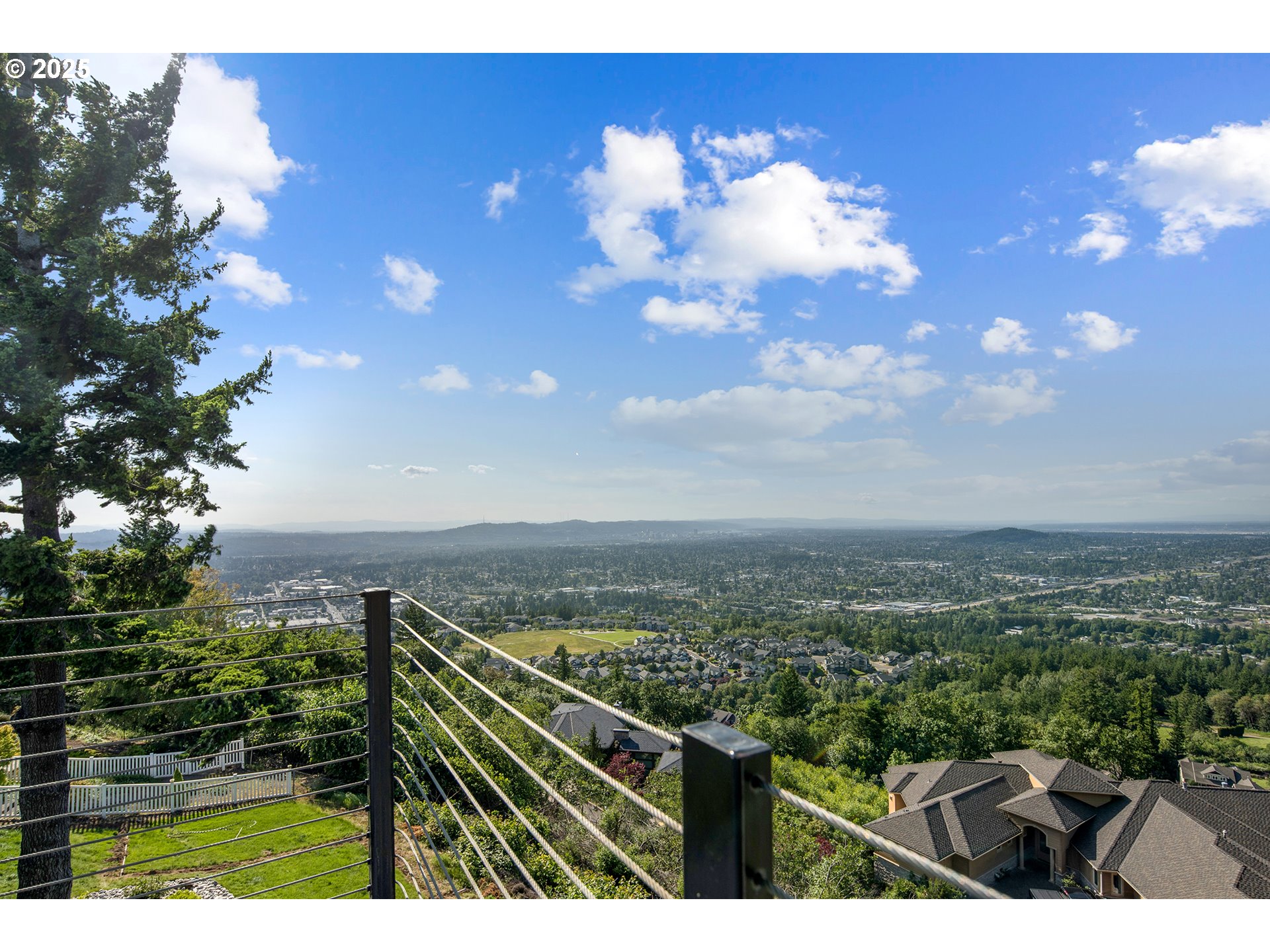 10801 SE RIDGEWAY DR