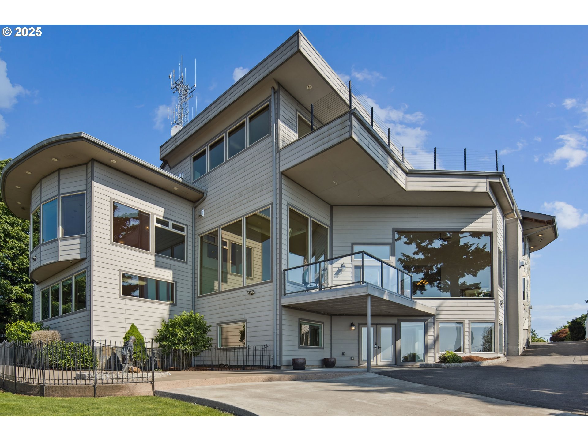 10801 SE RIDGEWAY DR