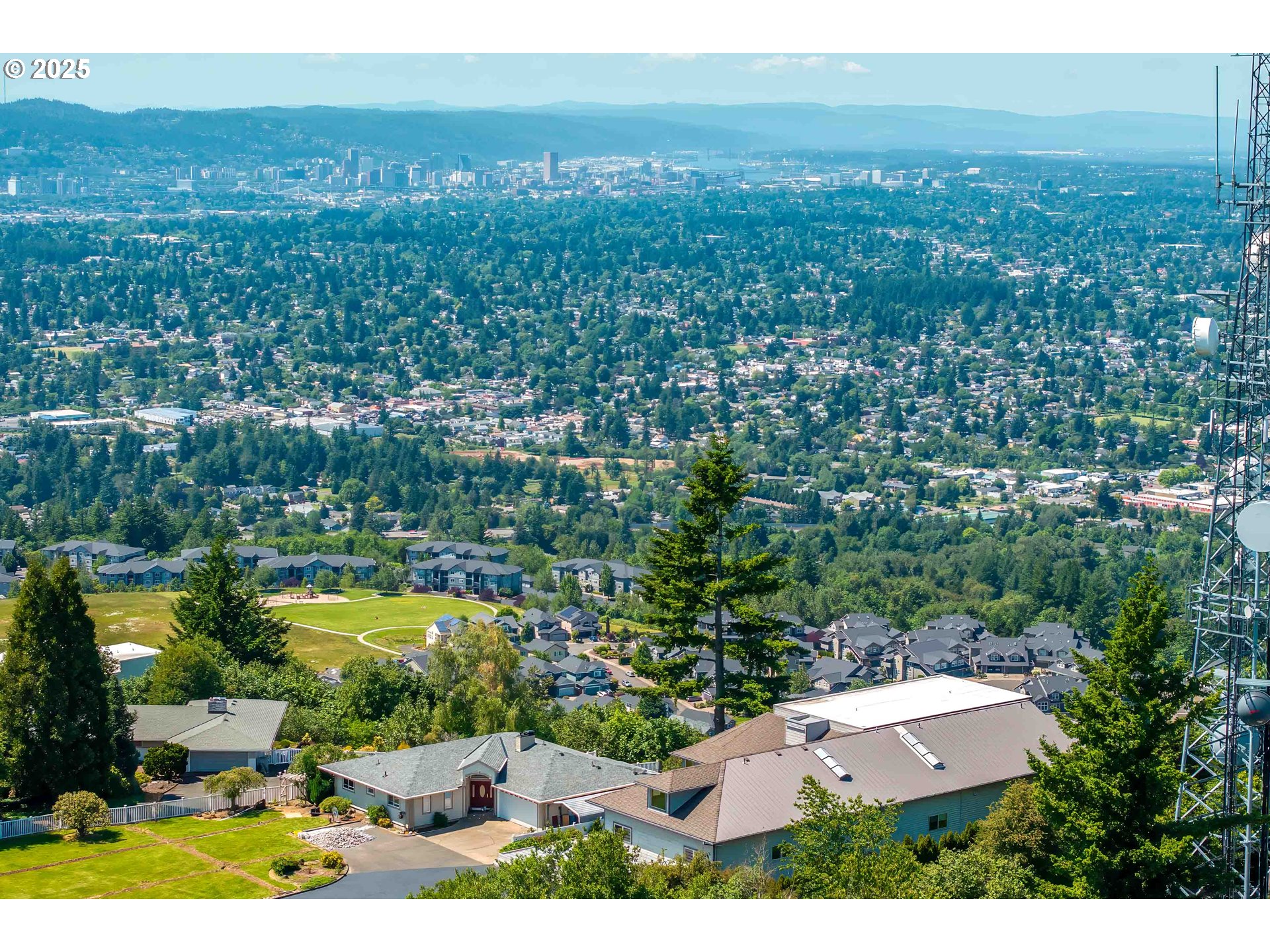 10801 SE RIDGEWAY DR