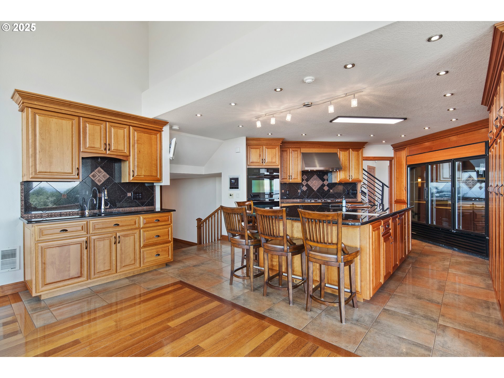 10801 SE RIDGEWAY DR