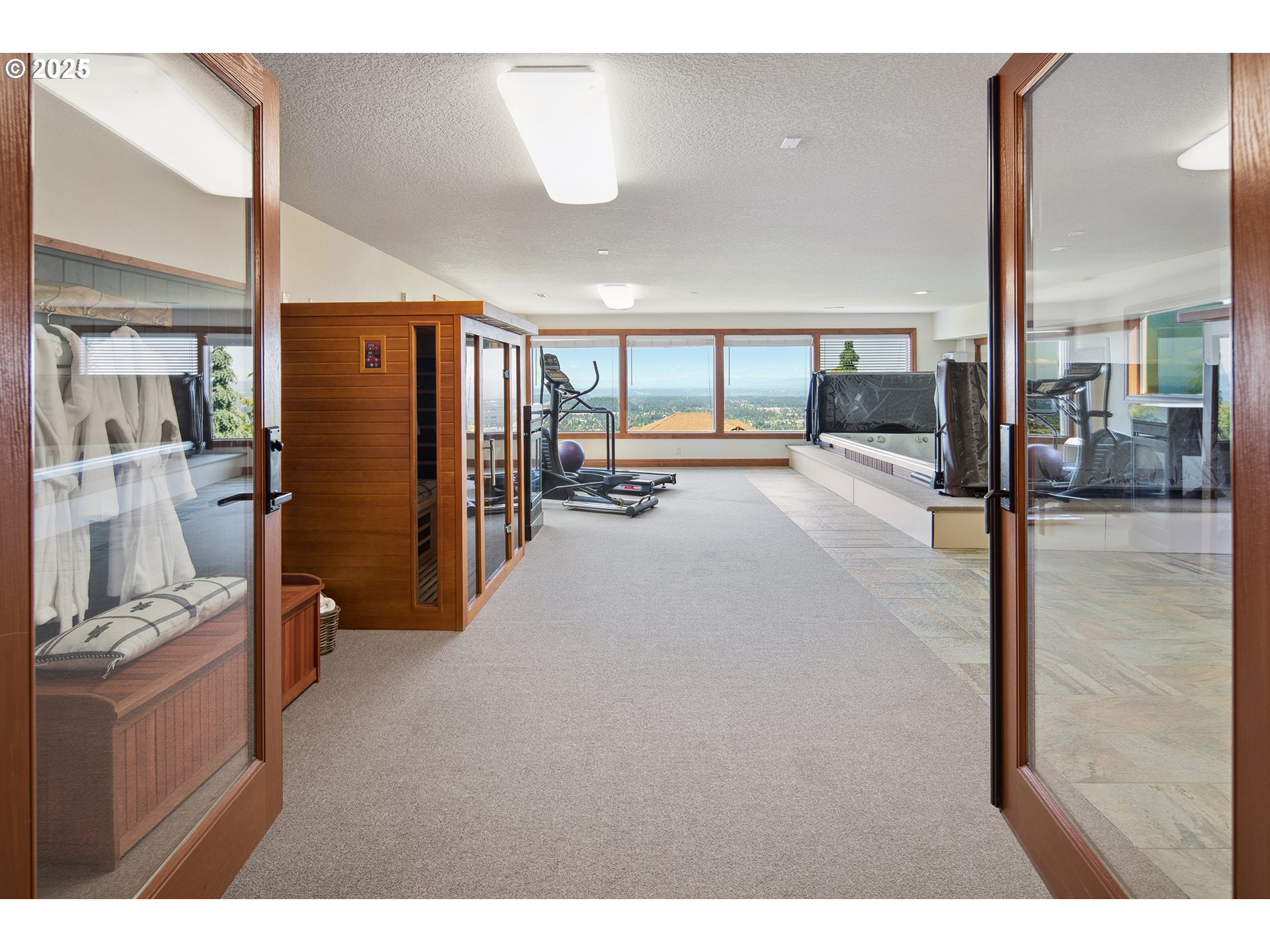 10801 SE RIDGEWAY DR