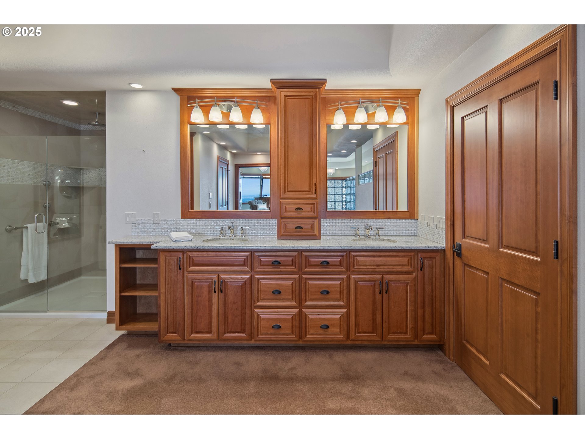 10801 SE RIDGEWAY DR