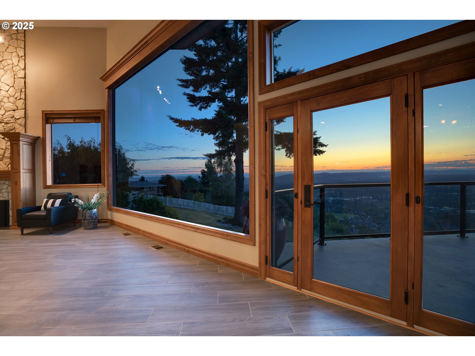 10801 SE RIDGEWAY DR