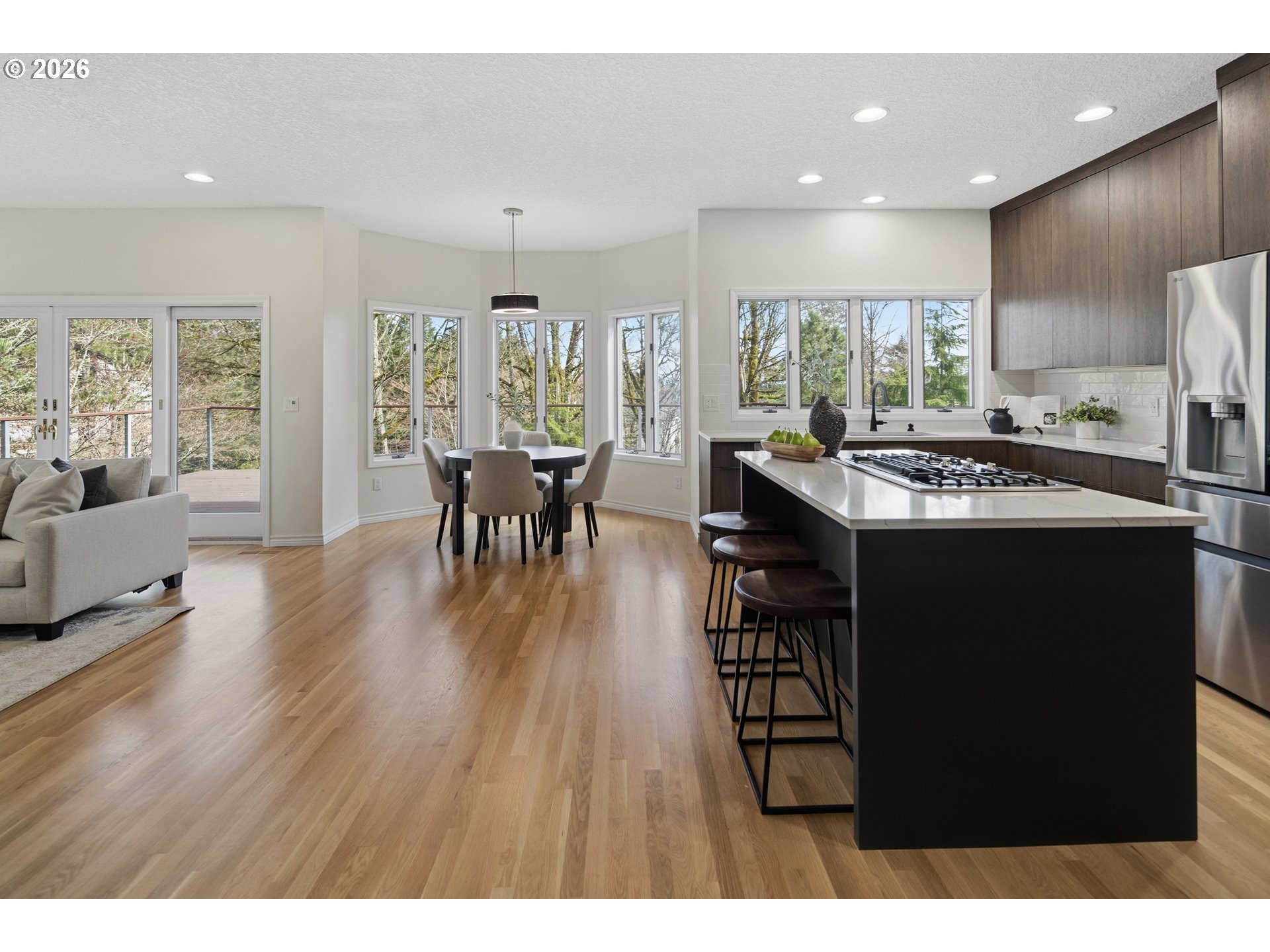 1140 SW FAIRFAX PL