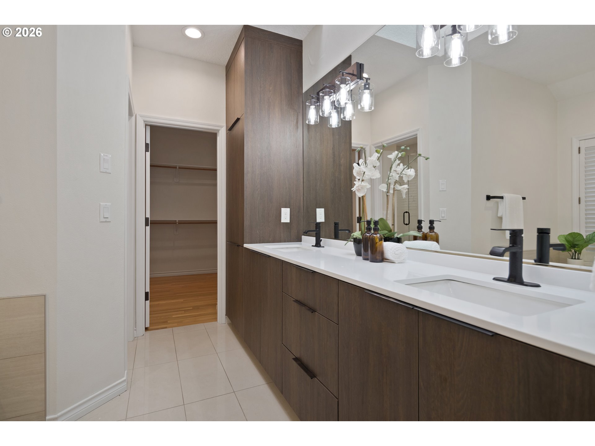 1140 SW FAIRFAX PL