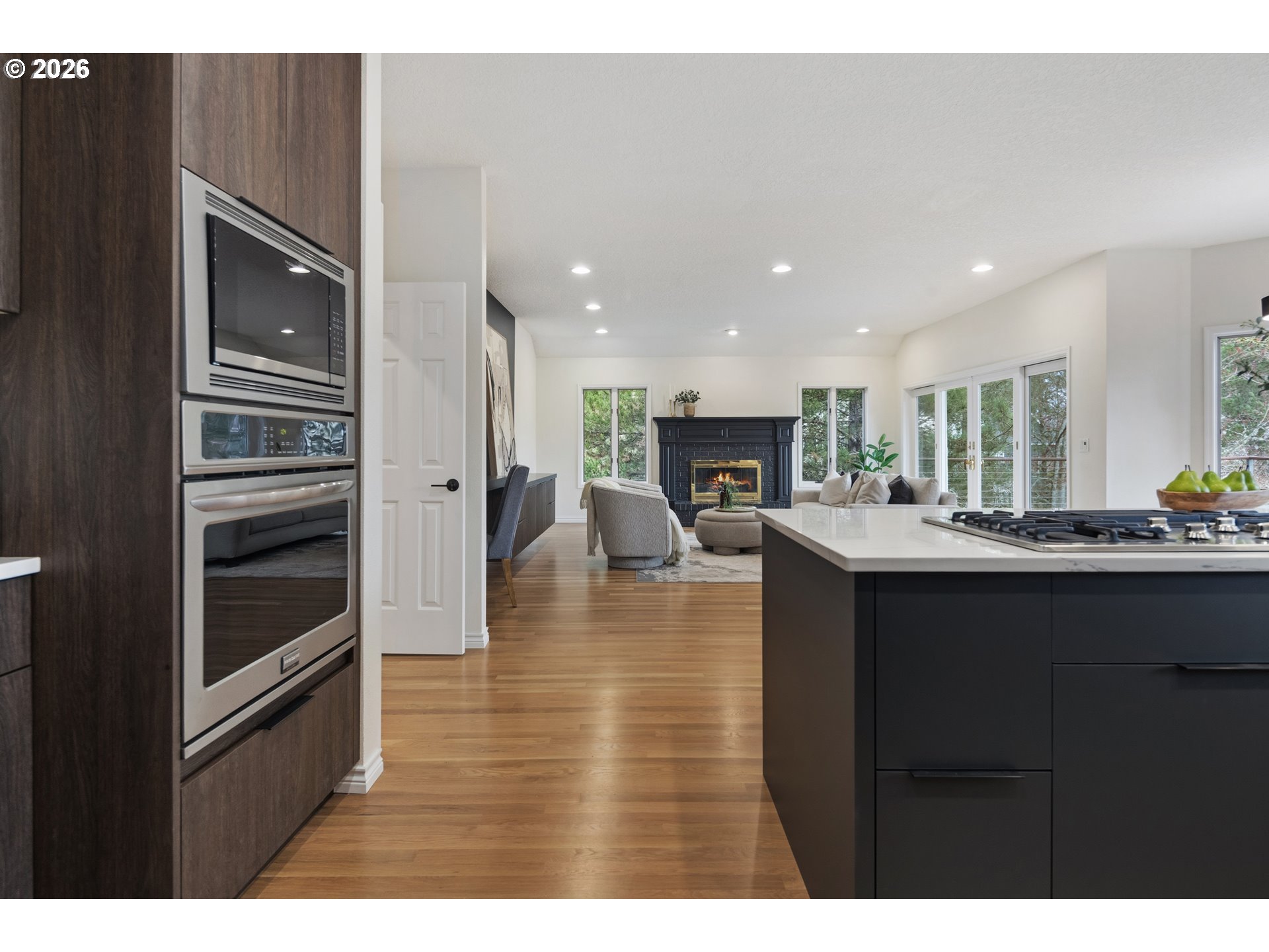 1140 SW FAIRFAX PL