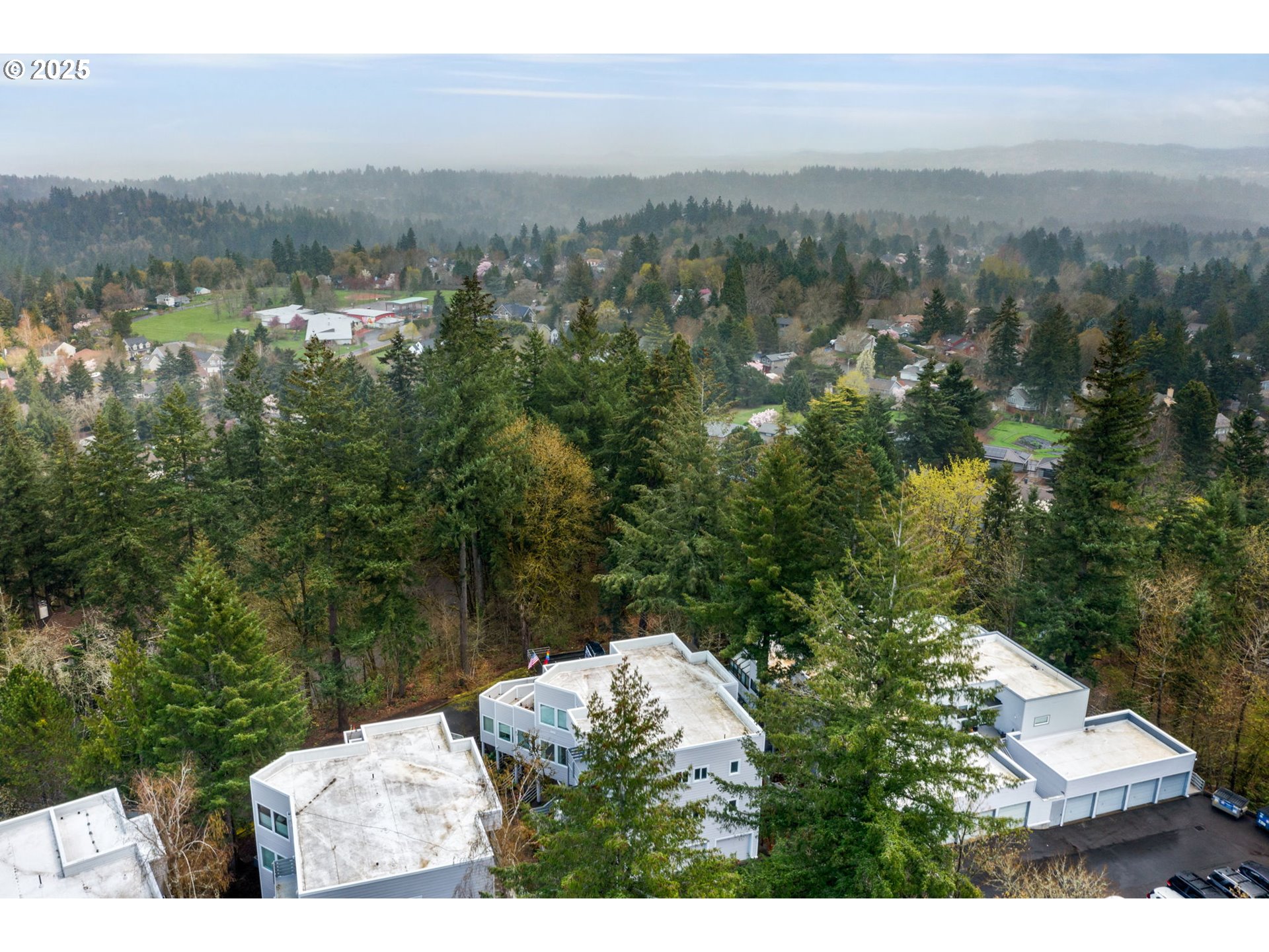 48 EAGLE CREST DR 4C