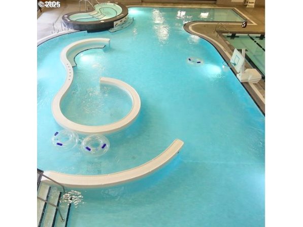 48 EAGLE CREST DR 4C