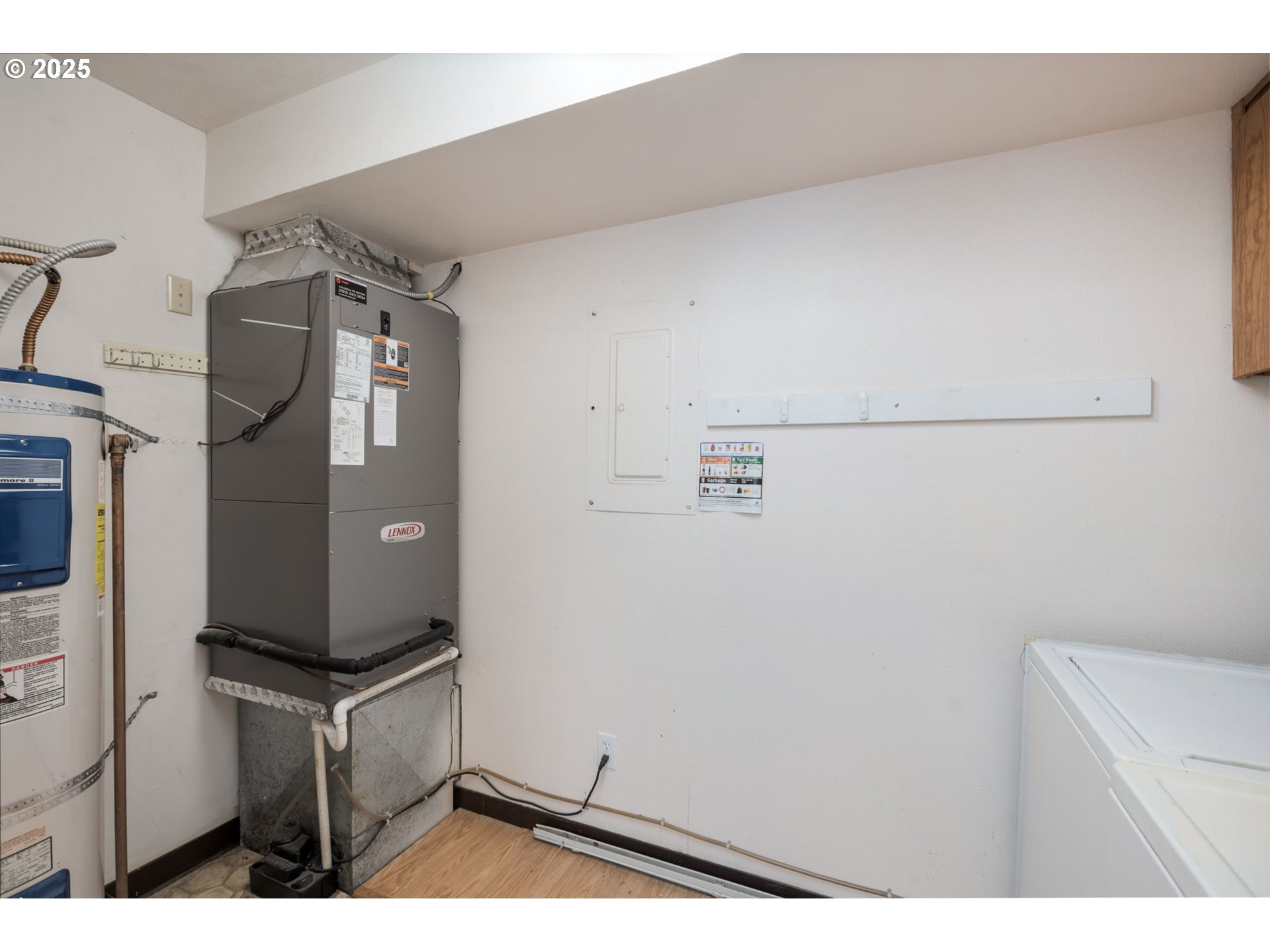 48 EAGLE CREST DR 4C