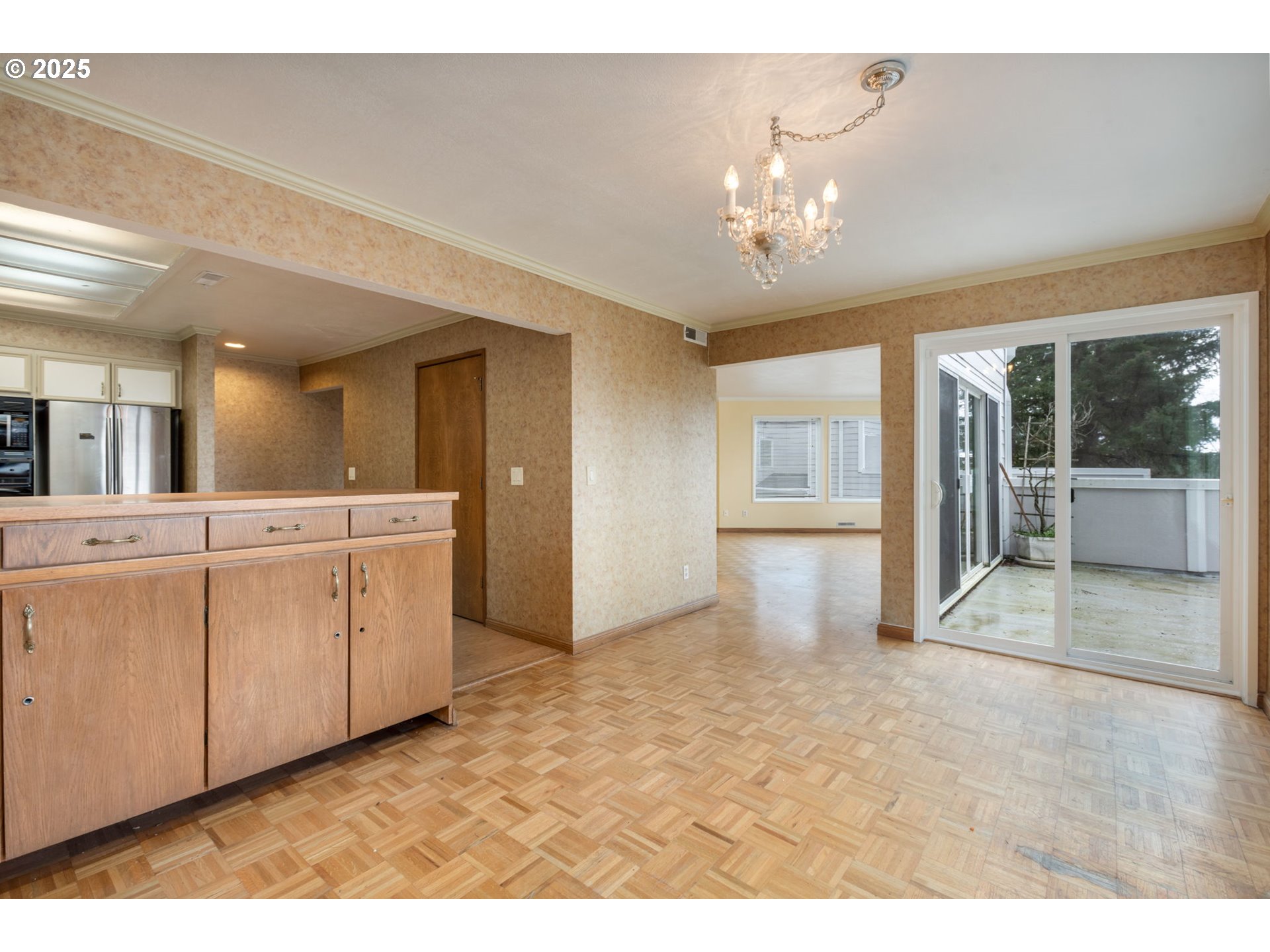 48 EAGLE CREST DR 4C