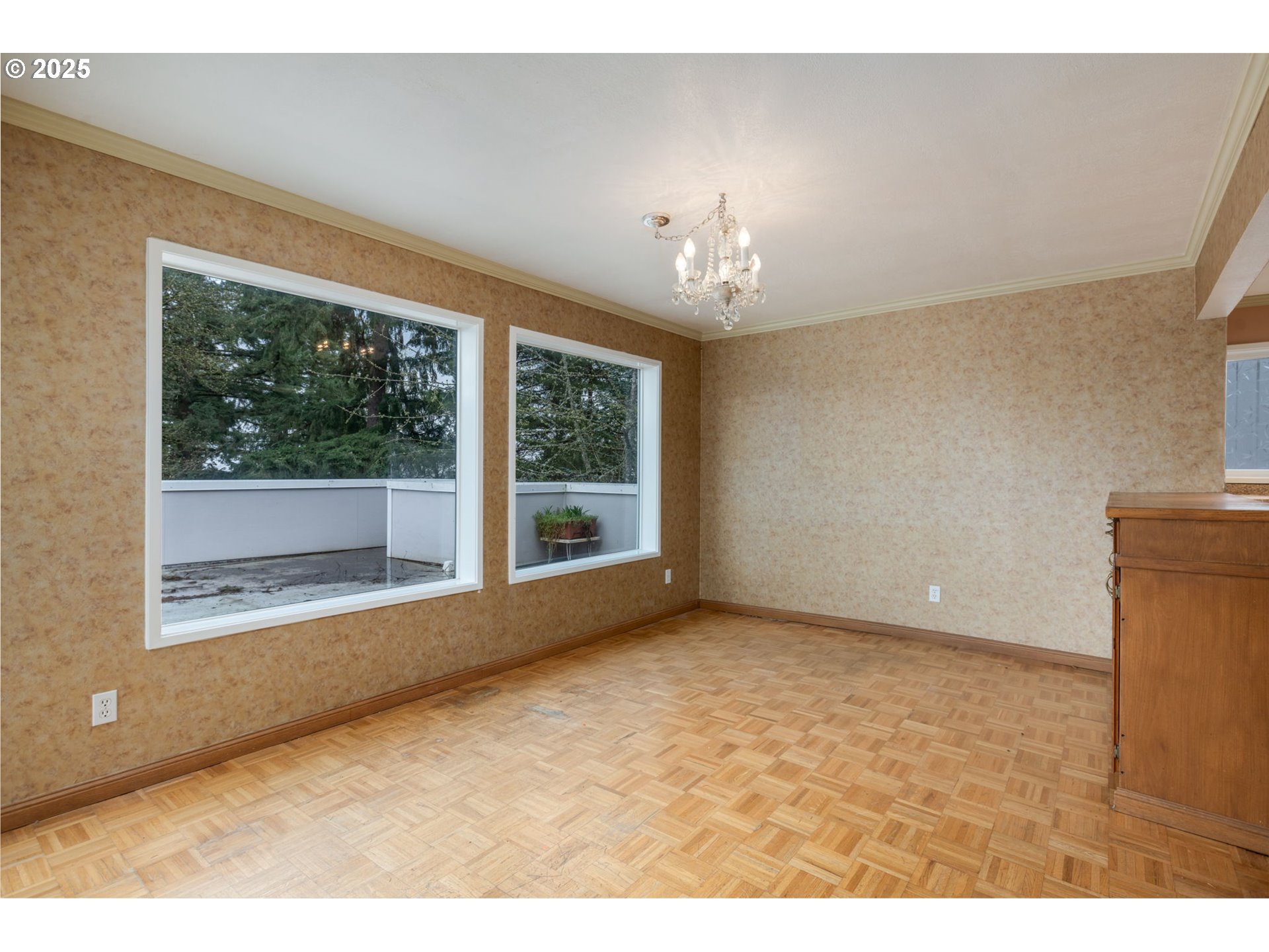 48 EAGLE CREST DR 4C