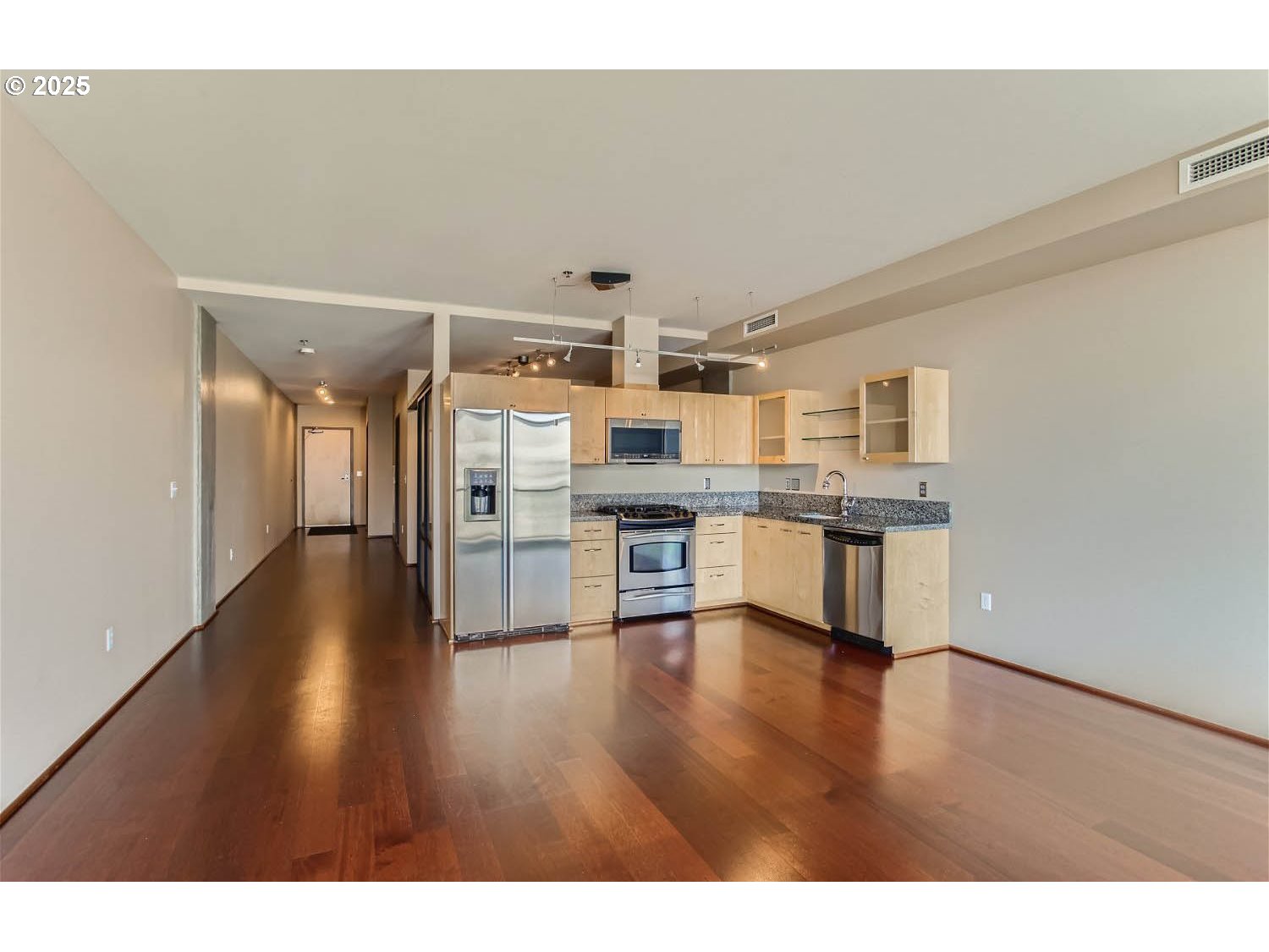 1221 SW 10TH AVE 809