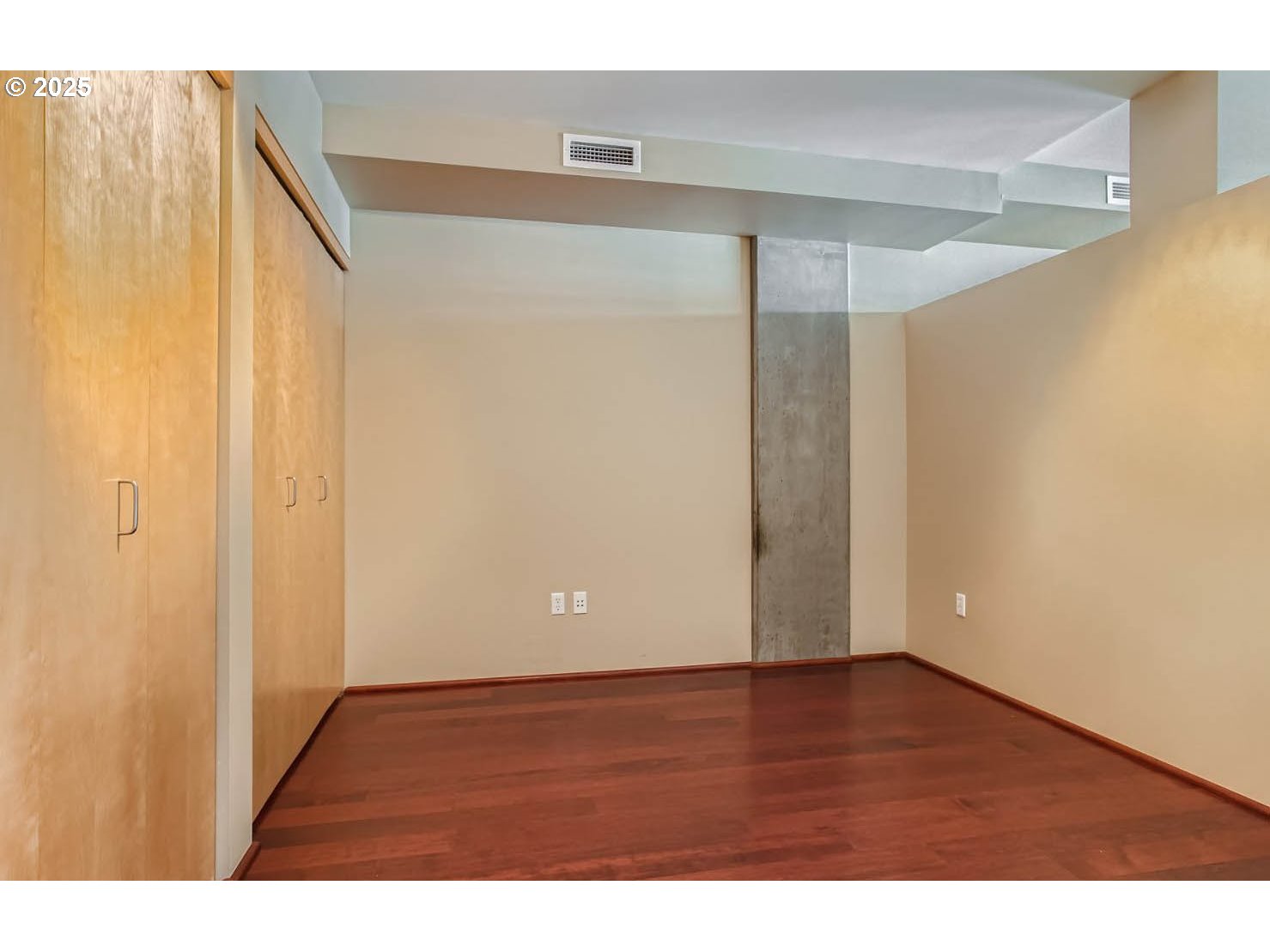 1221 SW 10TH AVE 809