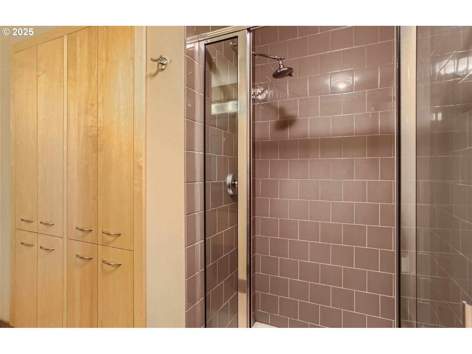 1221 SW 10TH AVE 809