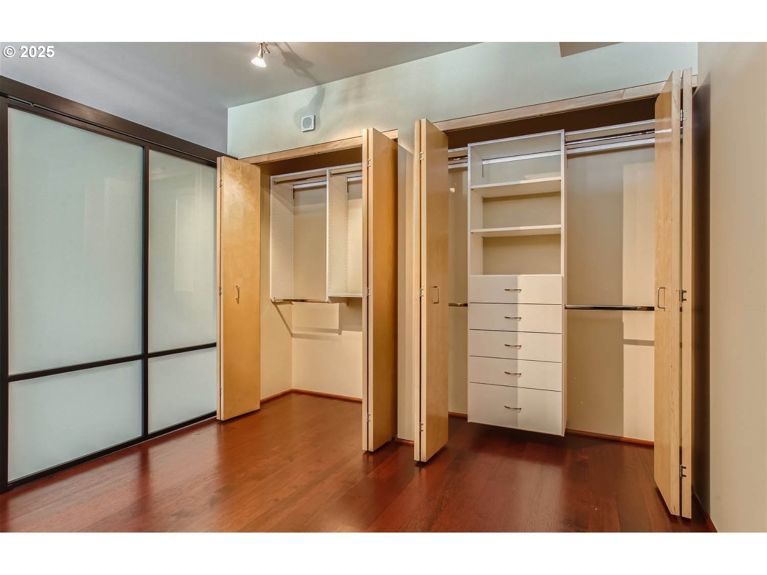 1221 SW 10TH AVE 809