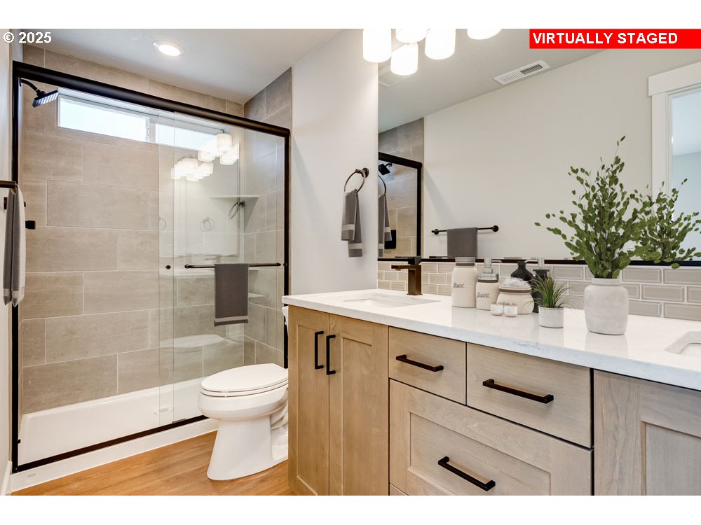 4228 SE CENTURY BLVD