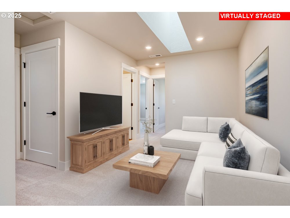 4228 SE CENTURY BLVD