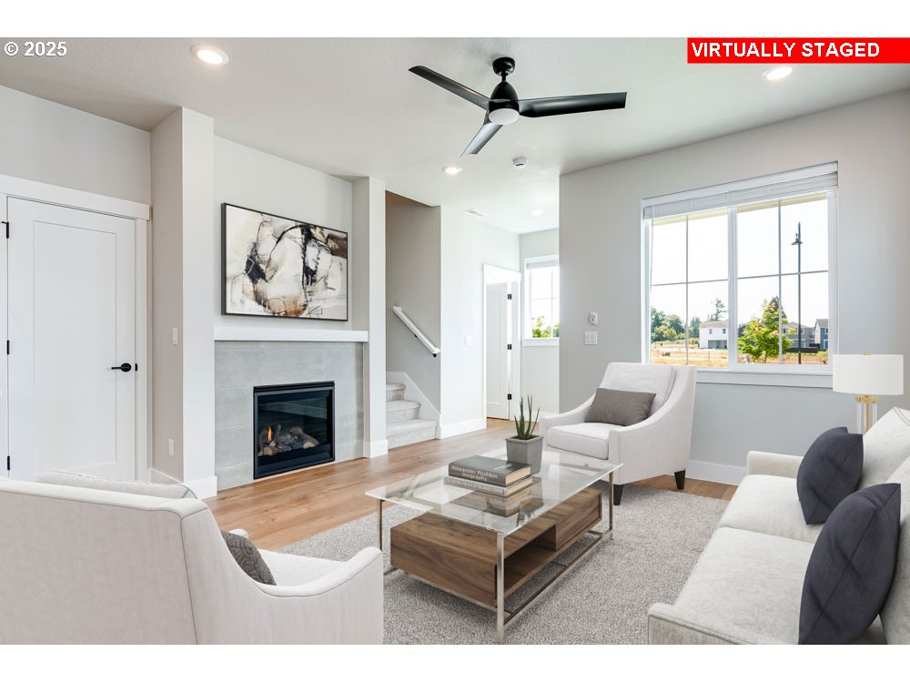 4228 SE CENTURY BLVD