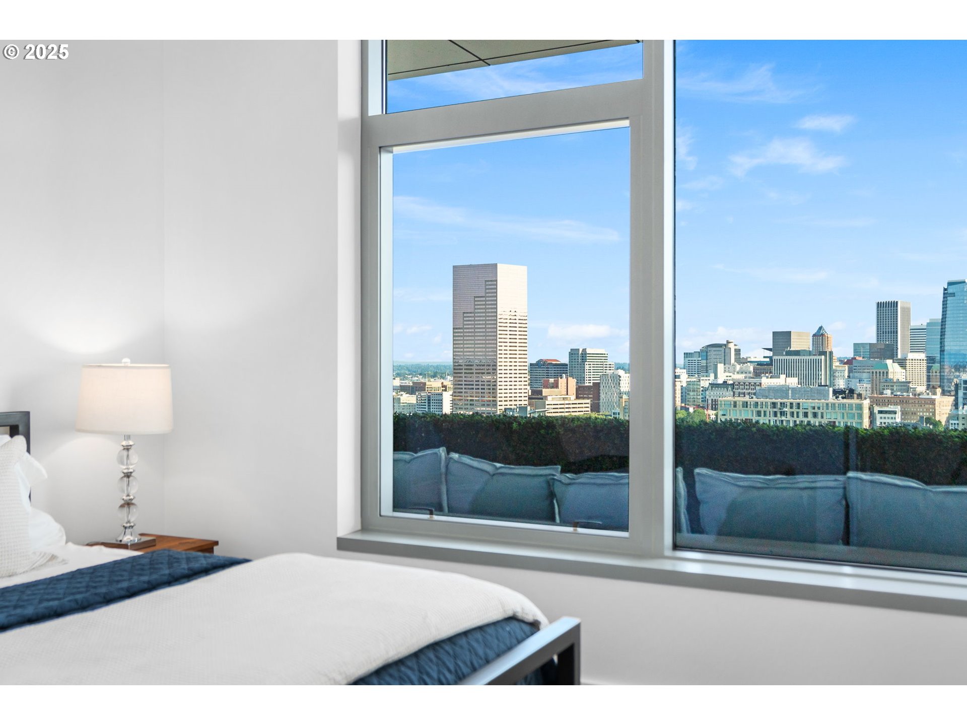 1001 NW LOVEJOY ST PH-3