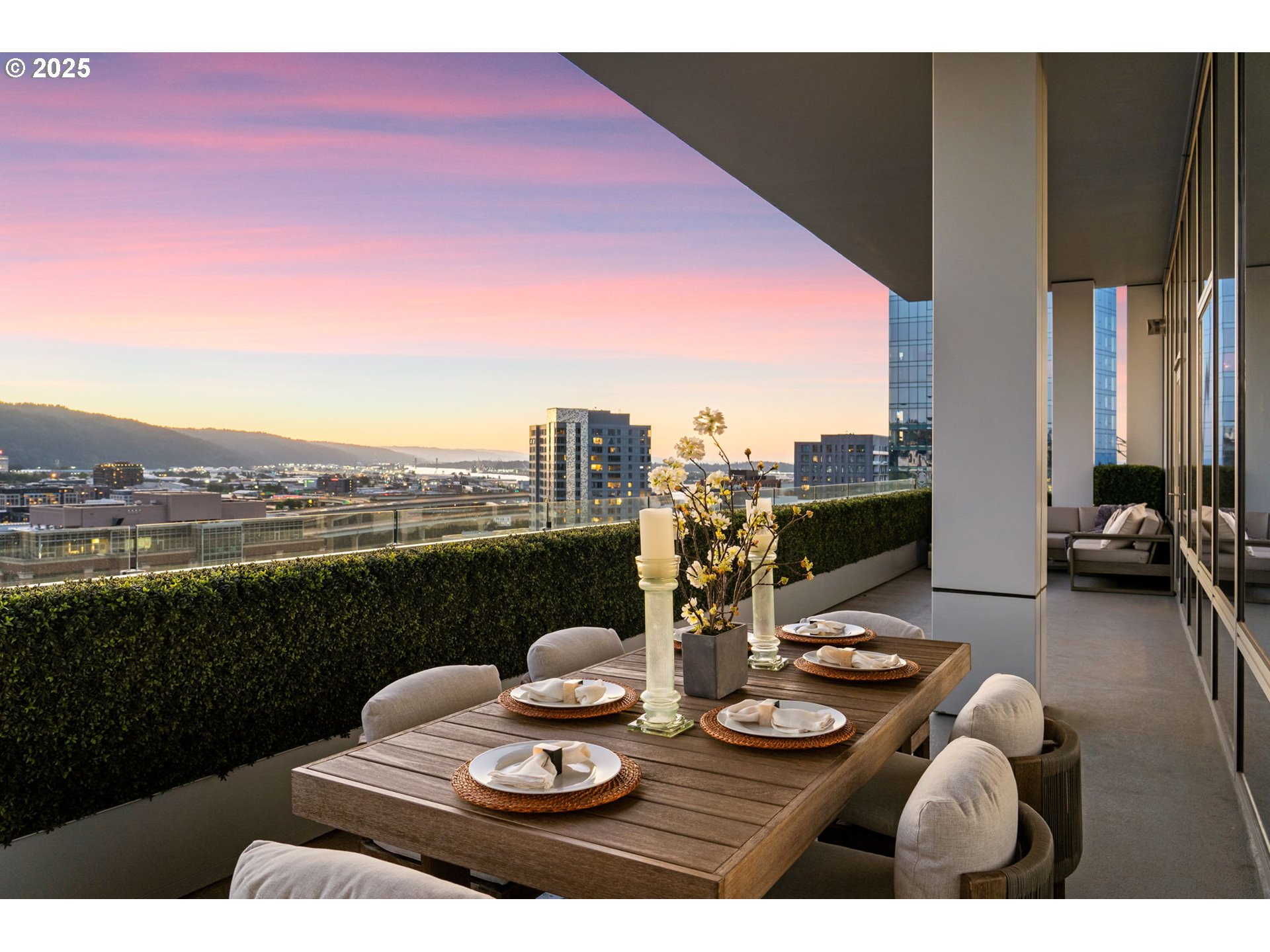 1001 NW LOVEJOY ST PH-3