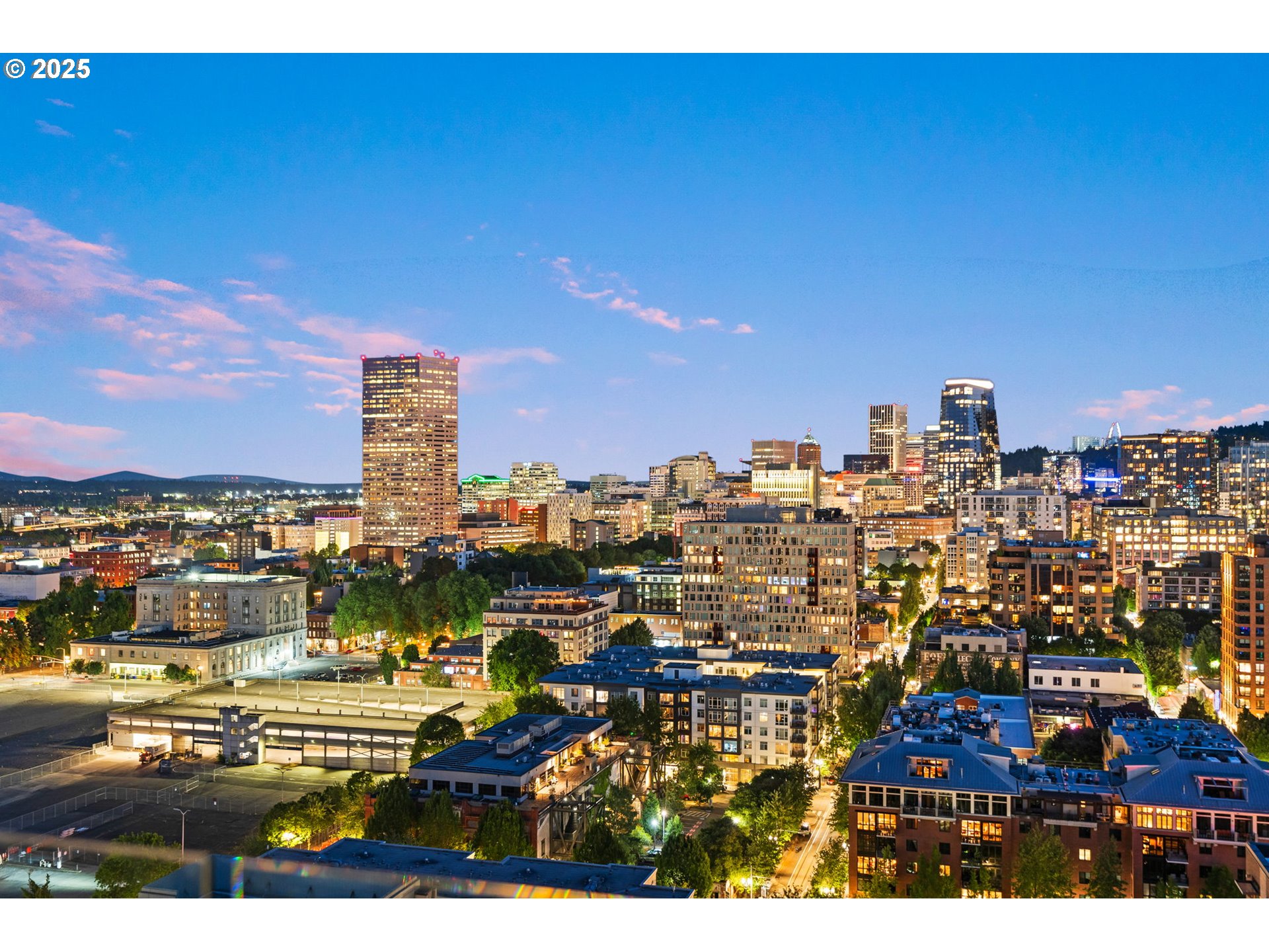 1001 NW LOVEJOY ST PH-3