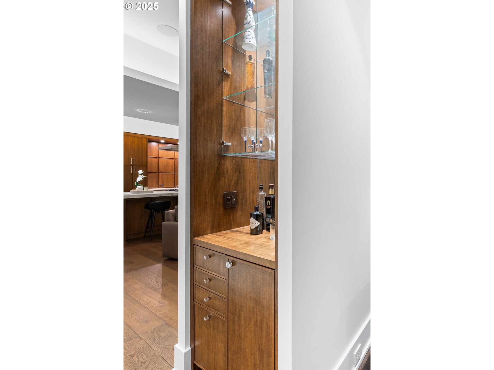 1001 NW LOVEJOY ST PH-3