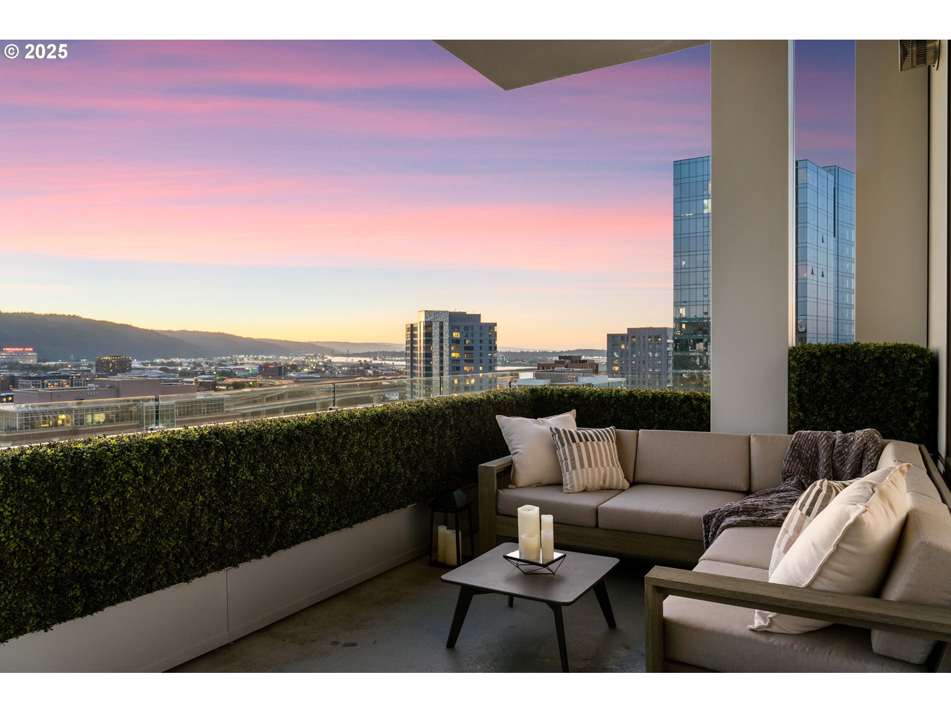 1001 NW LOVEJOY ST PH-3