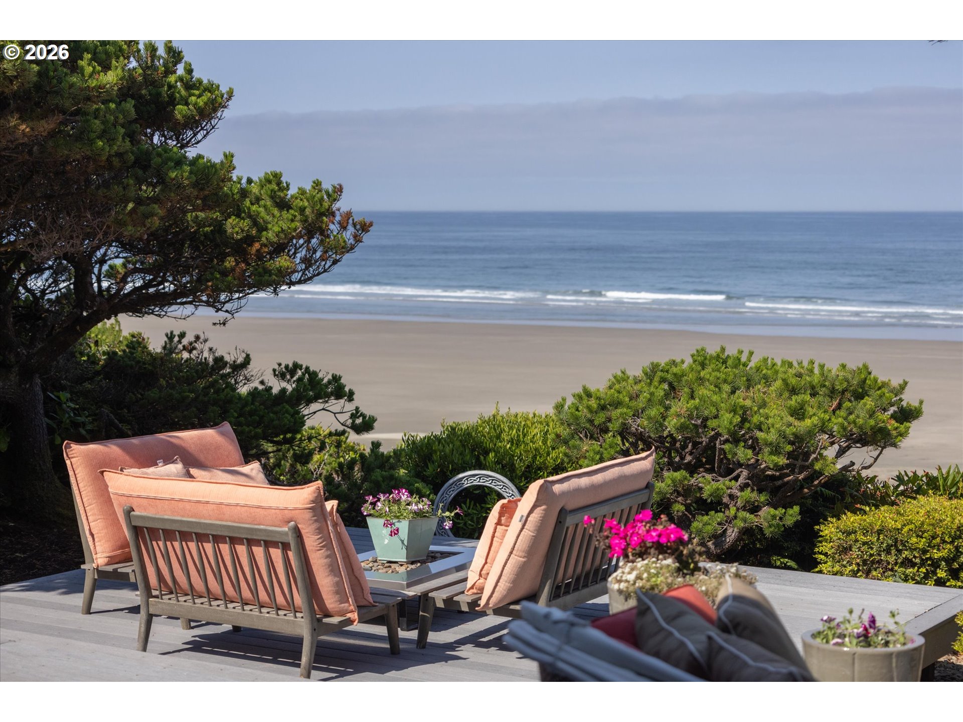 7116 NW PACIFIC COAST HWY
